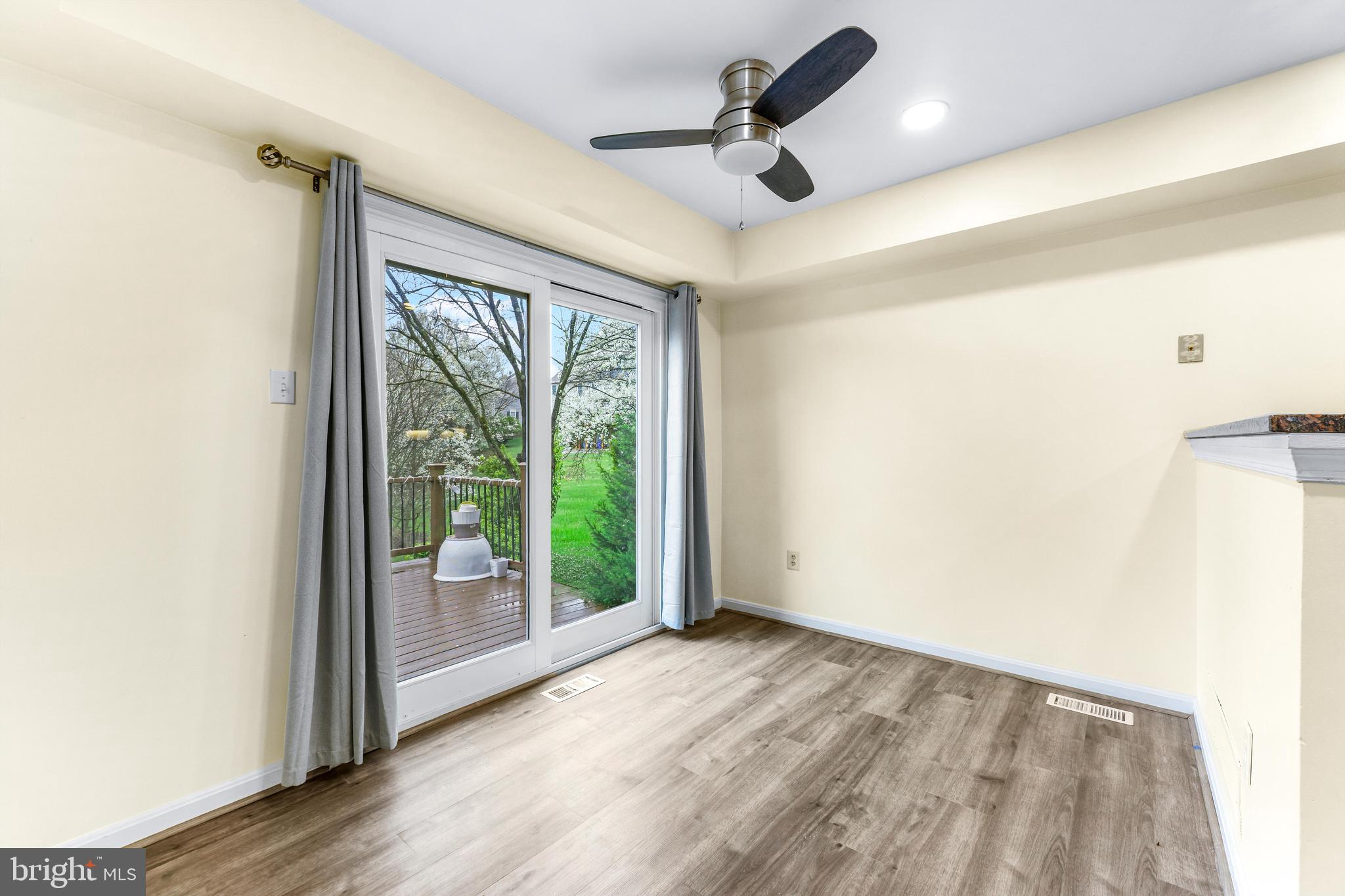 TOLL HOUSE - Residential Lease