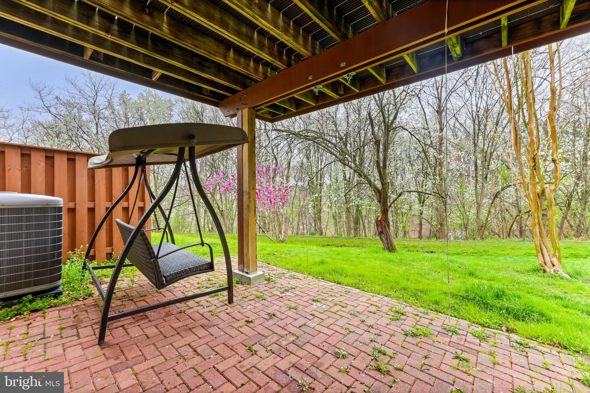 TOLL HOUSE - Residential Lease