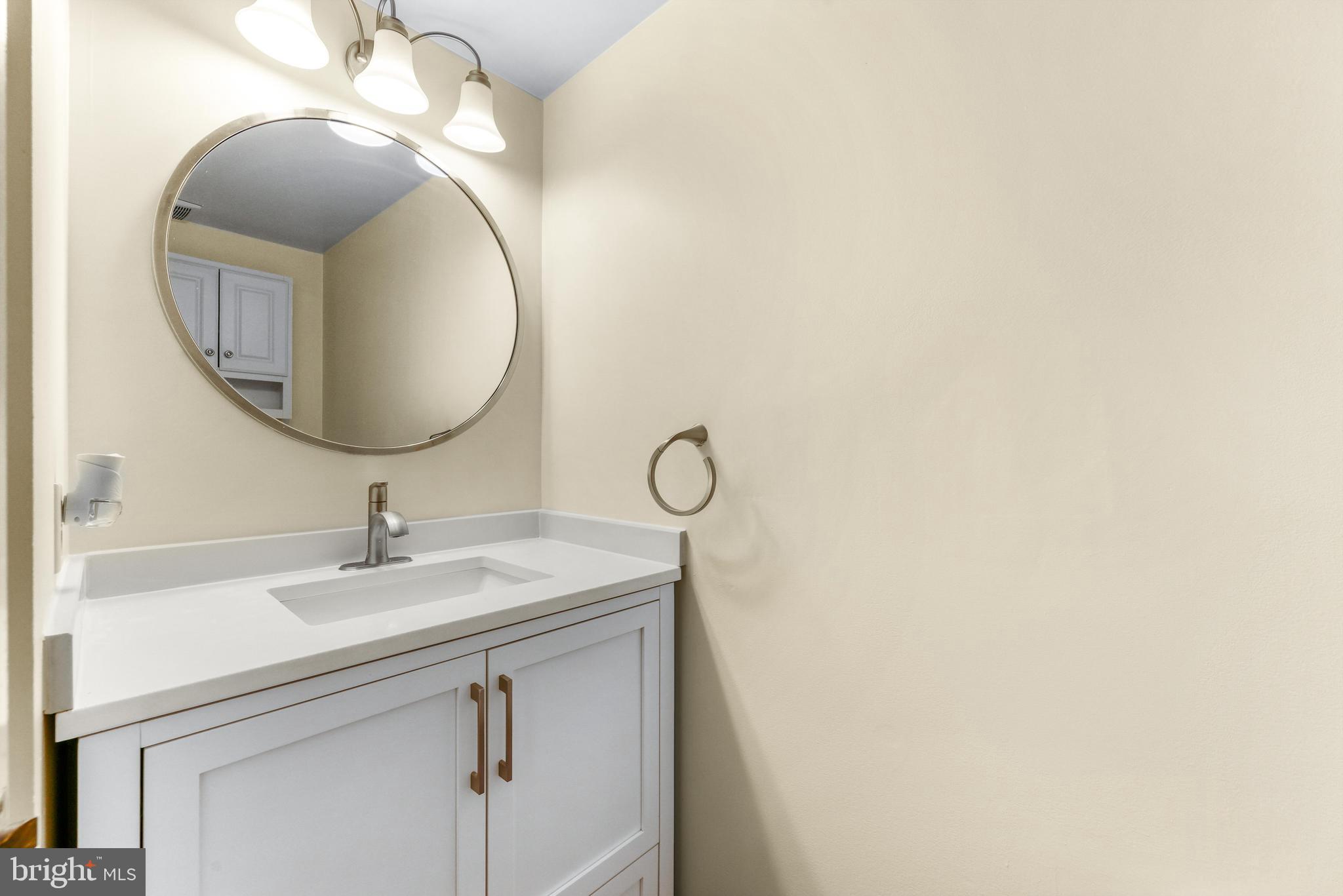 TOLL HOUSE - Residential Lease