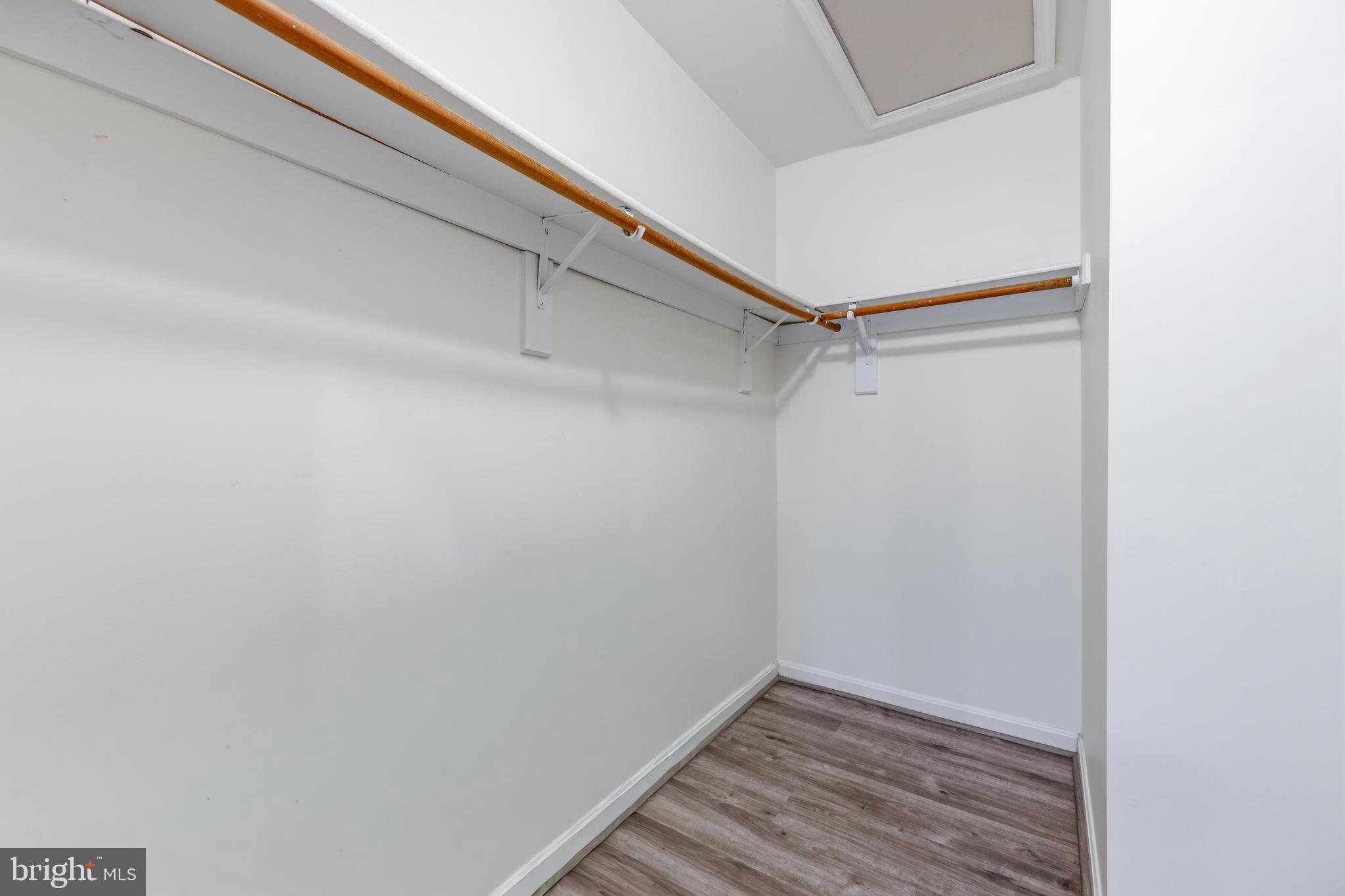TOLL HOUSE - Residential Lease