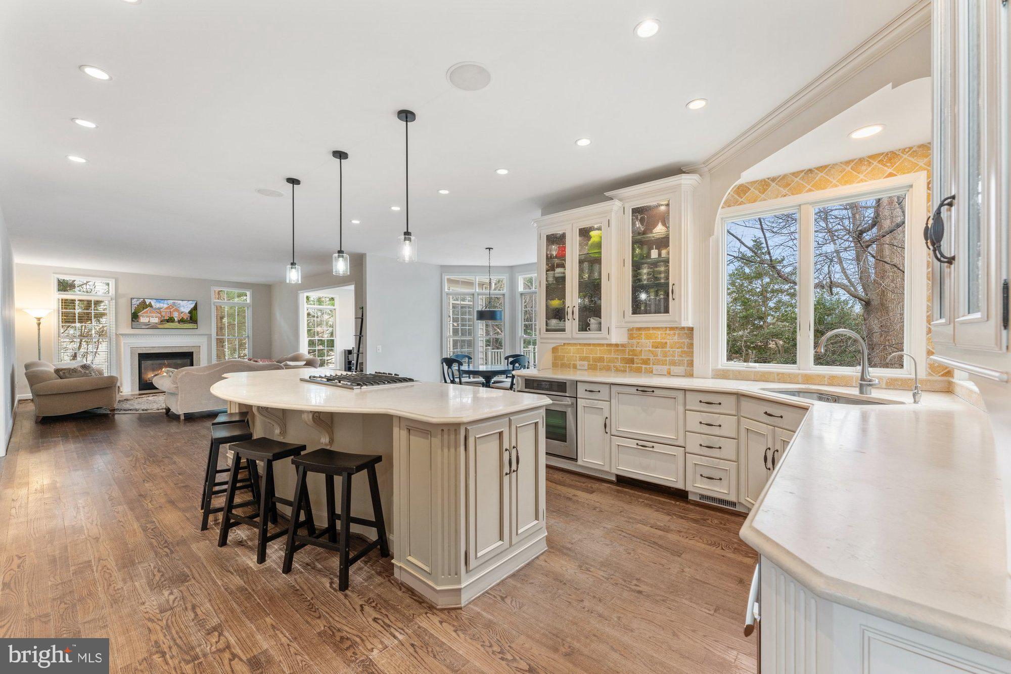 MARSHALL ESTATES - Residential