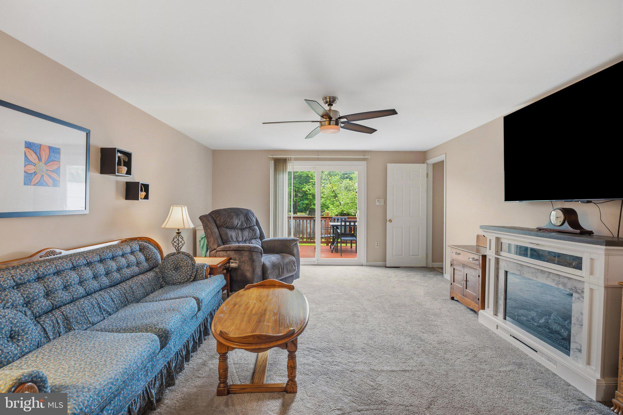 GRANDE VIEW PARK - Residential