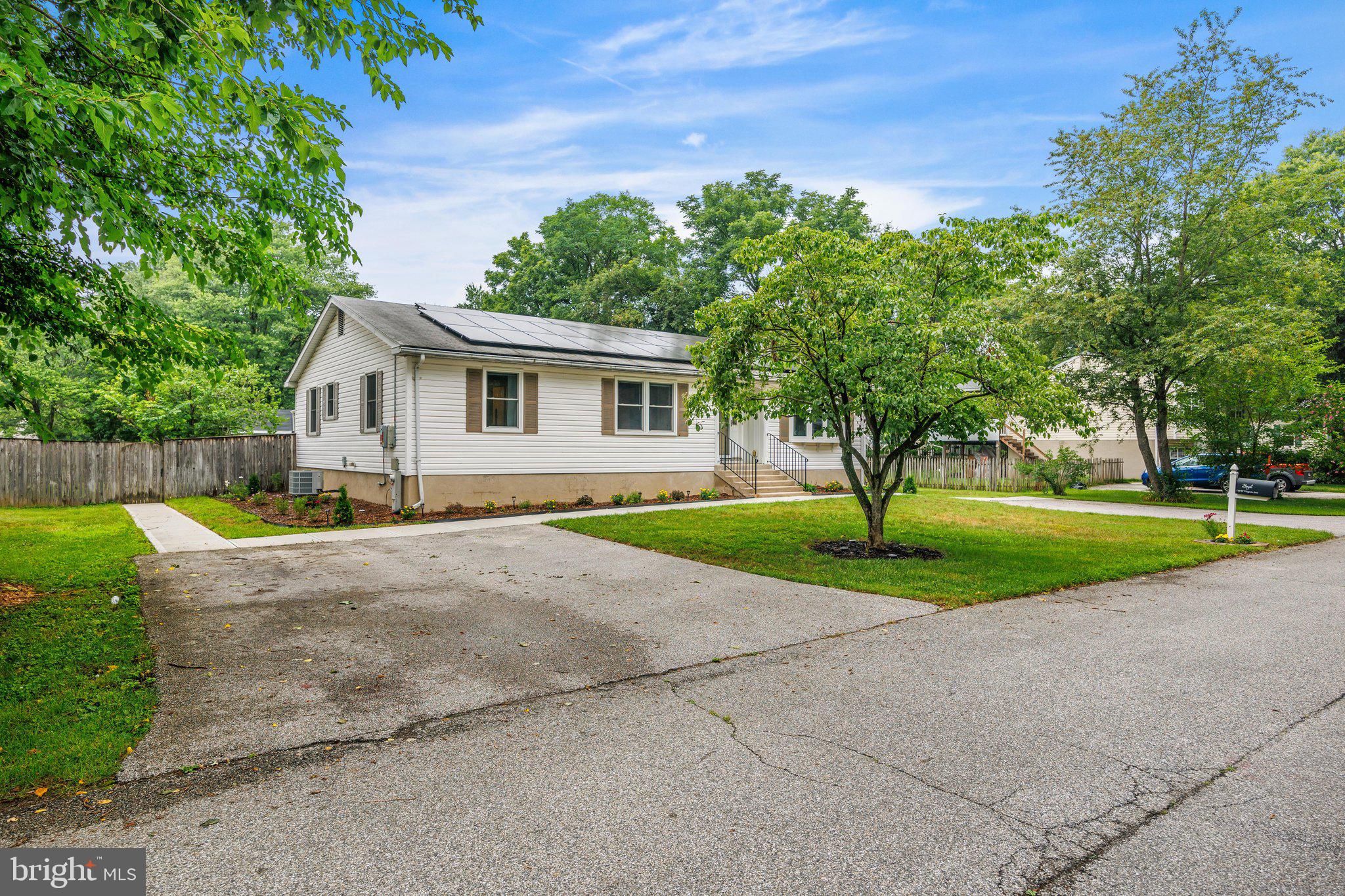 GRANDE VIEW PARK - Residential