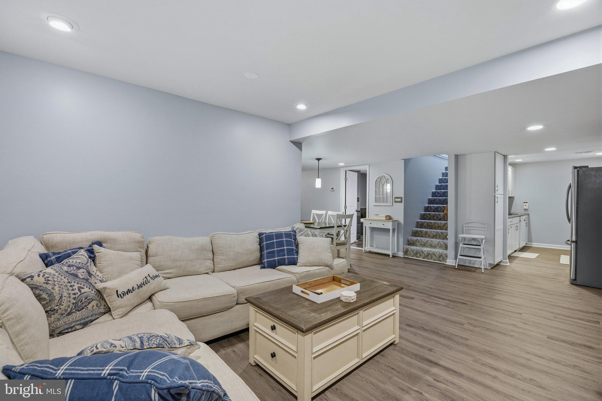 GRANDE VIEW PARK - Residential