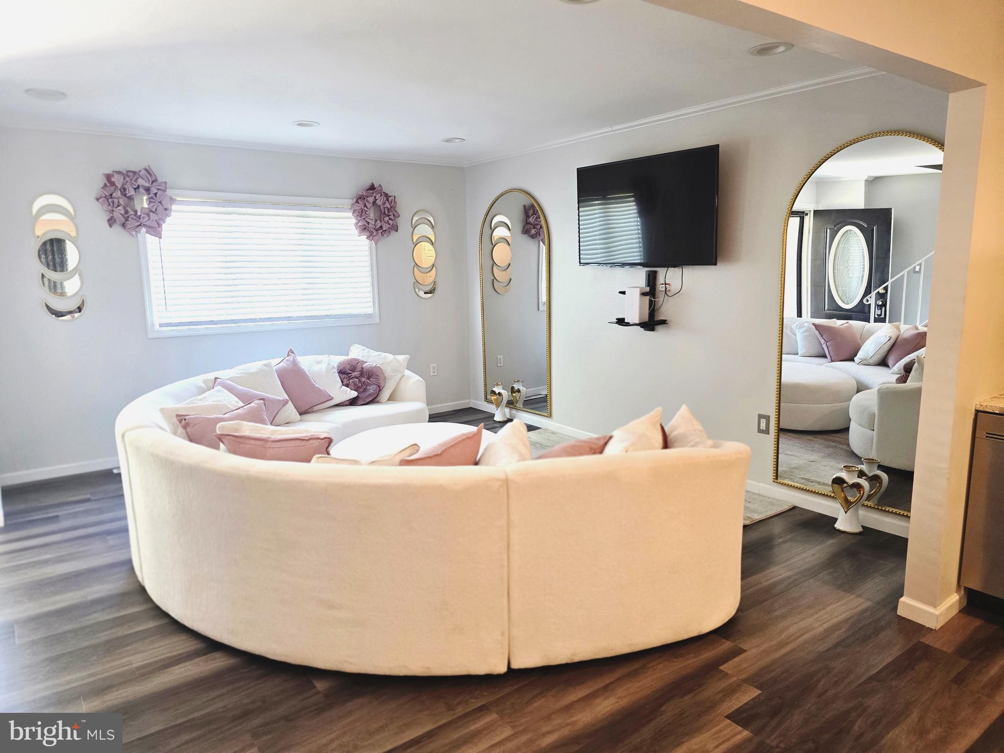 GLASGOW PINES - Residential