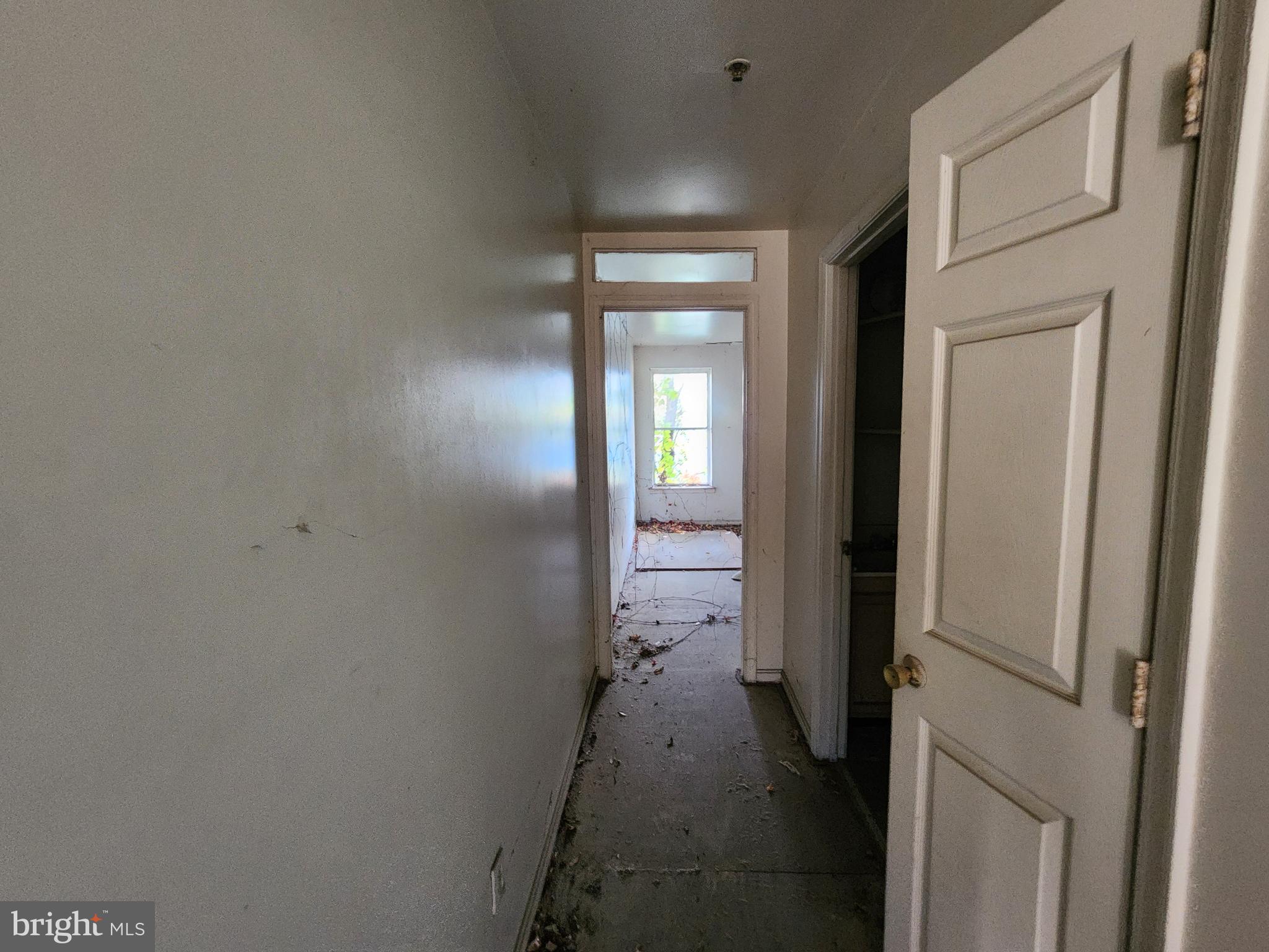SANDTOWN-WINCHESTER - Residential