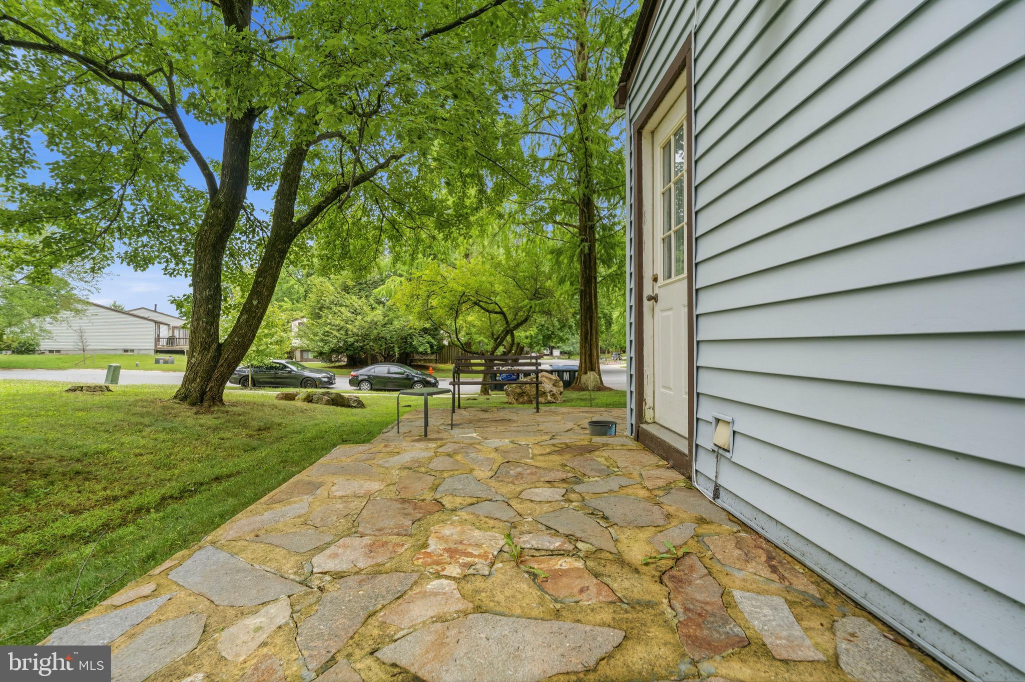 LONG REACH - Residential