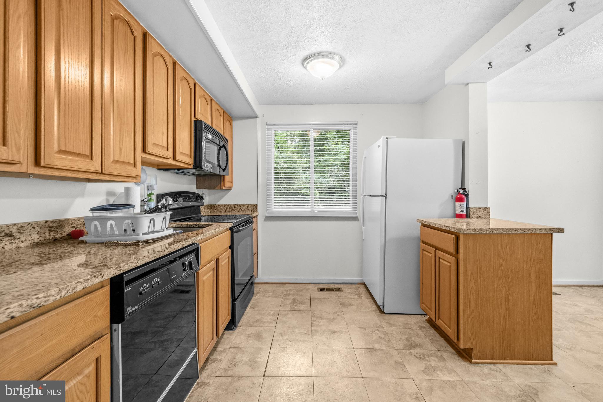LONG REACH - Residential