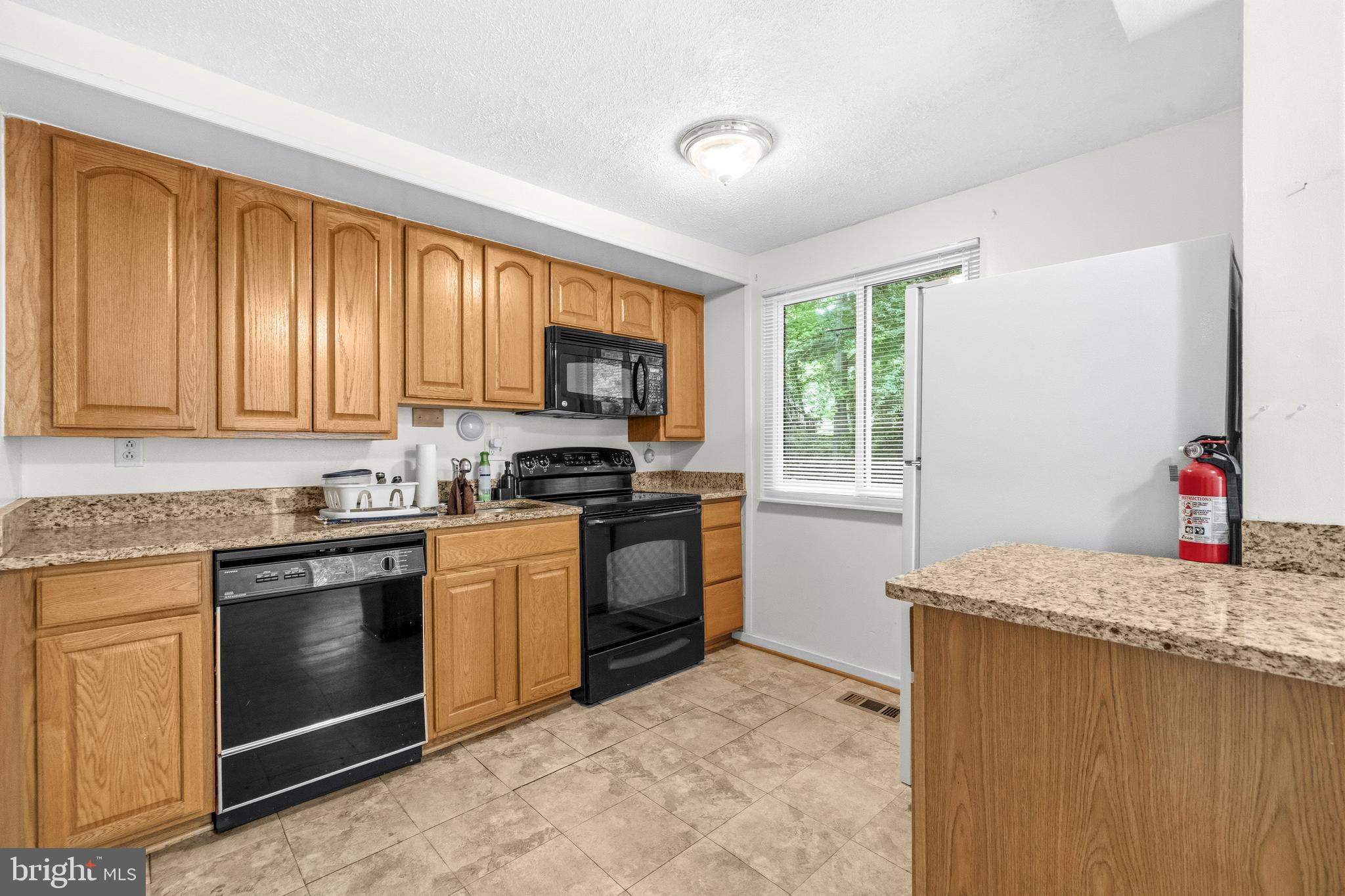 LONG REACH - Residential