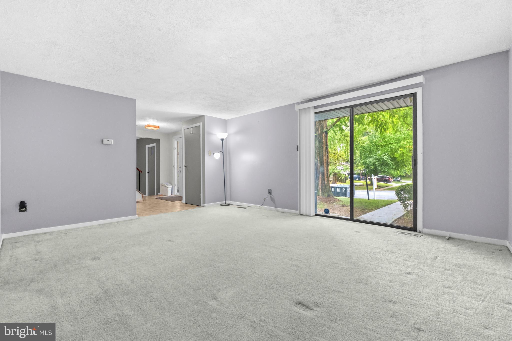 LONG REACH - Residential