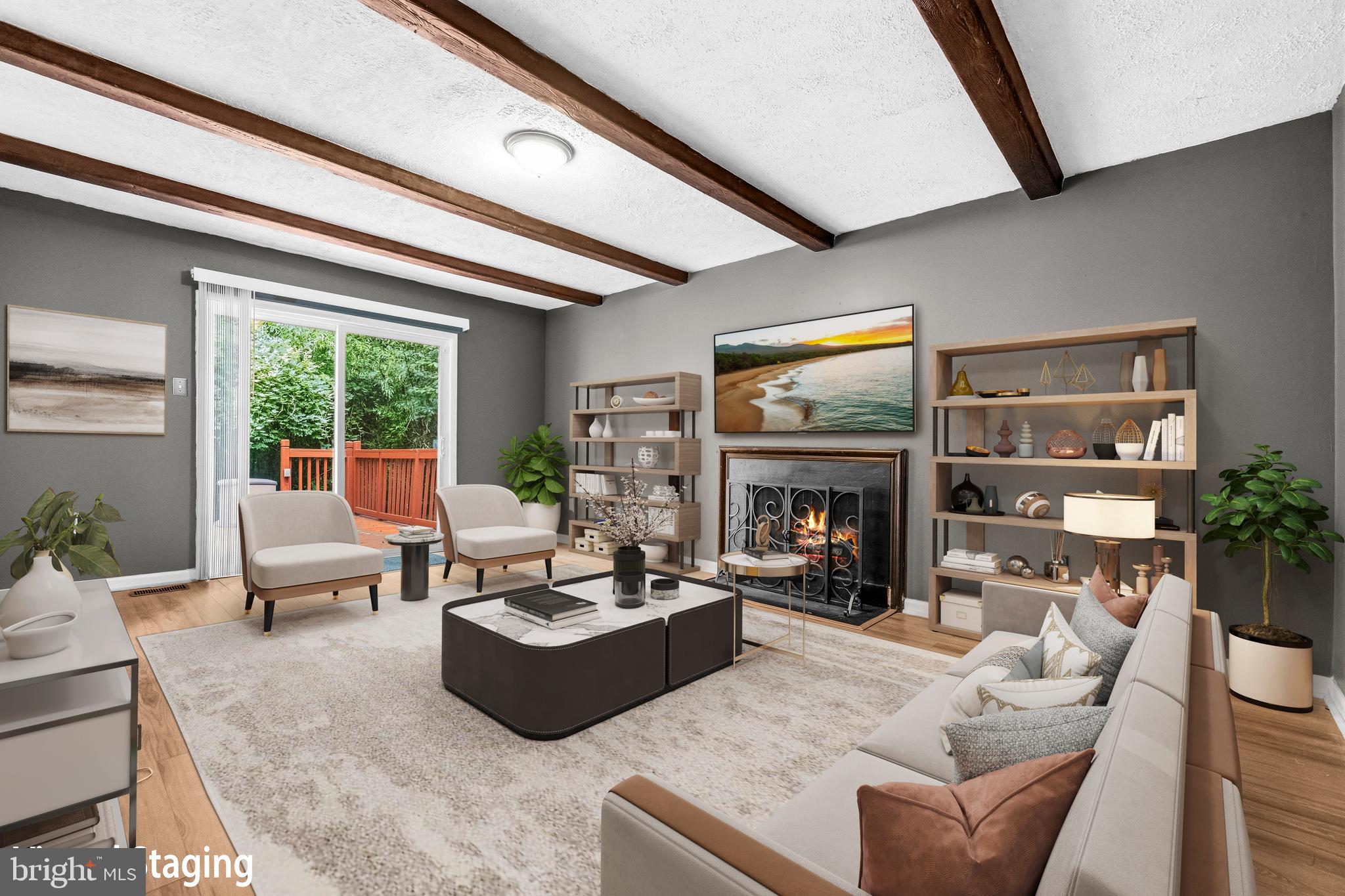 LONG REACH - Residential