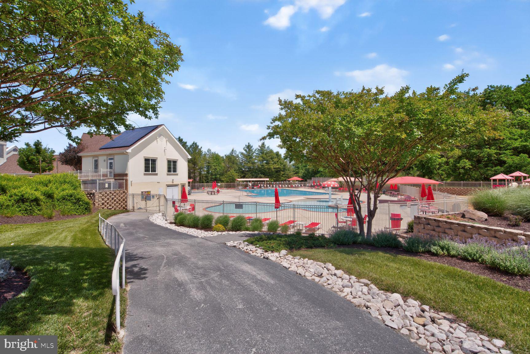 TAYLOR VILLAGE - Residential