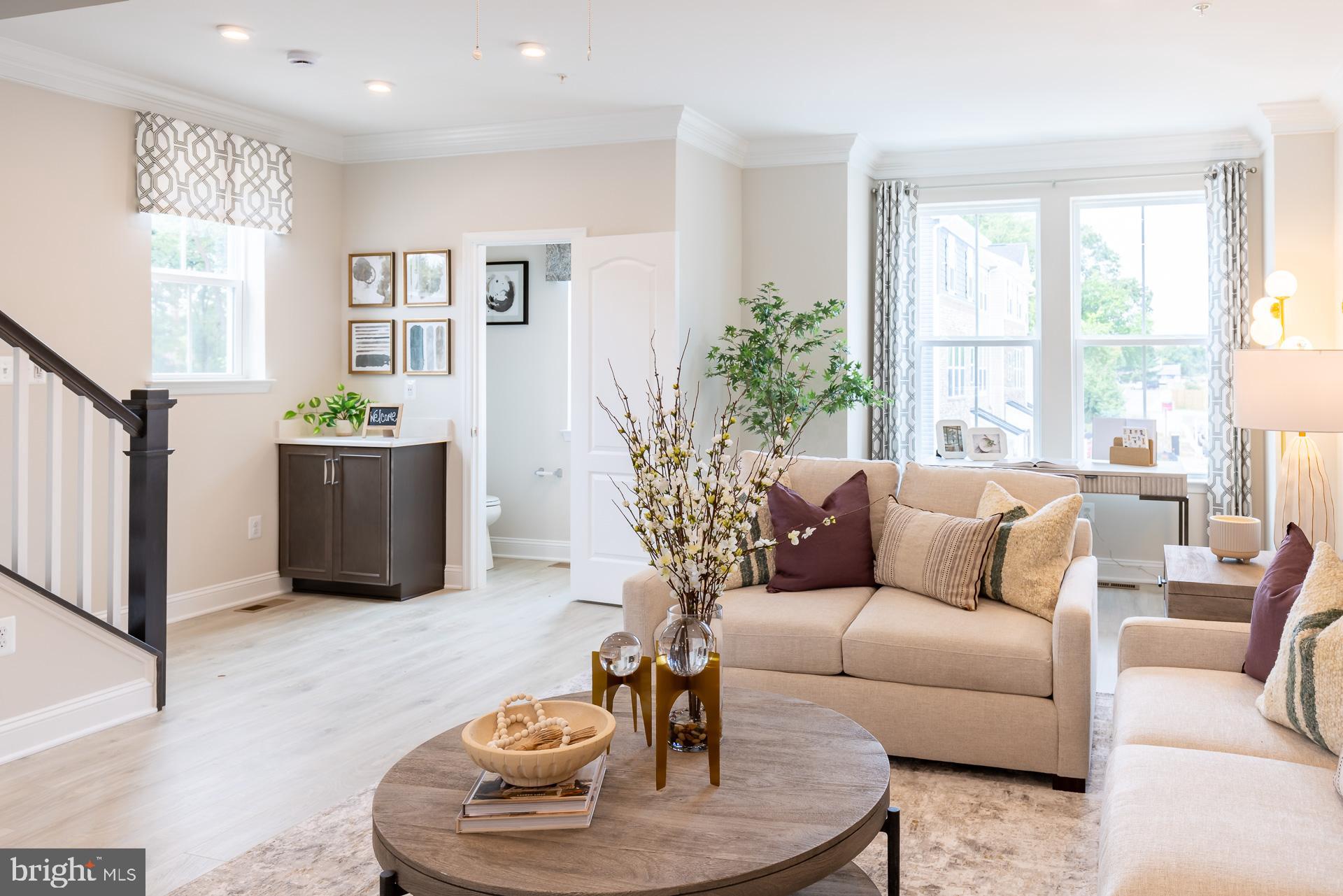 TAYLOR VILLAGE - Residential