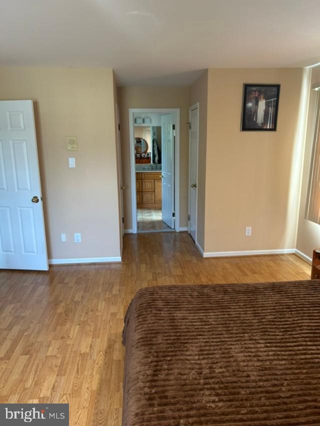 YARDLEY RUN - Residential
