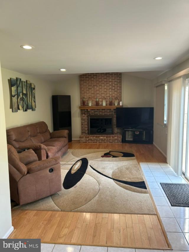 YARDLEY RUN - Residential