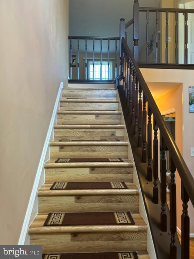 YARDLEY RUN - Residential