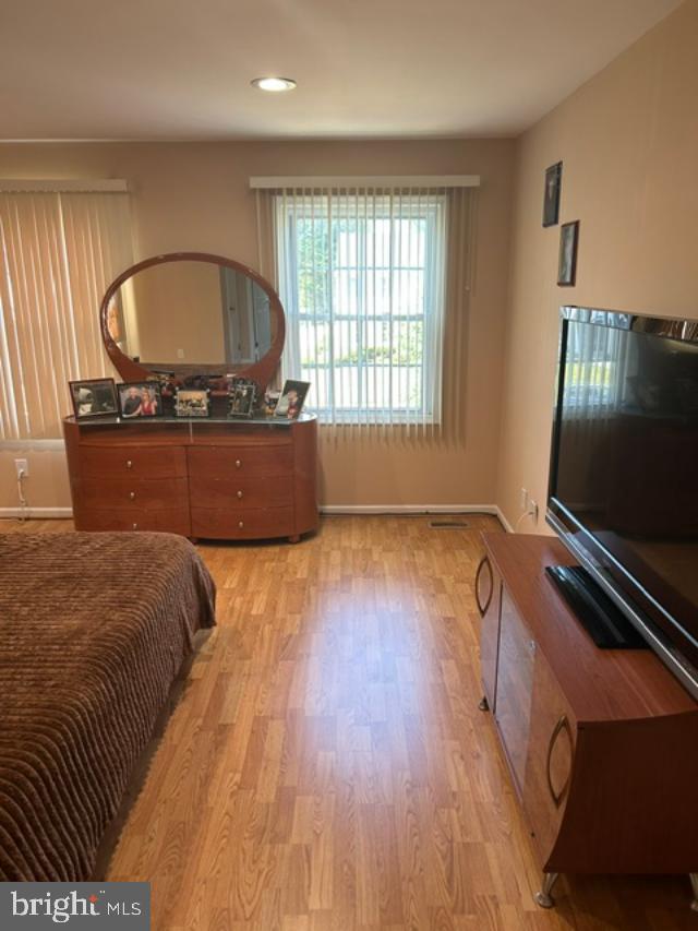 YARDLEY RUN - Residential