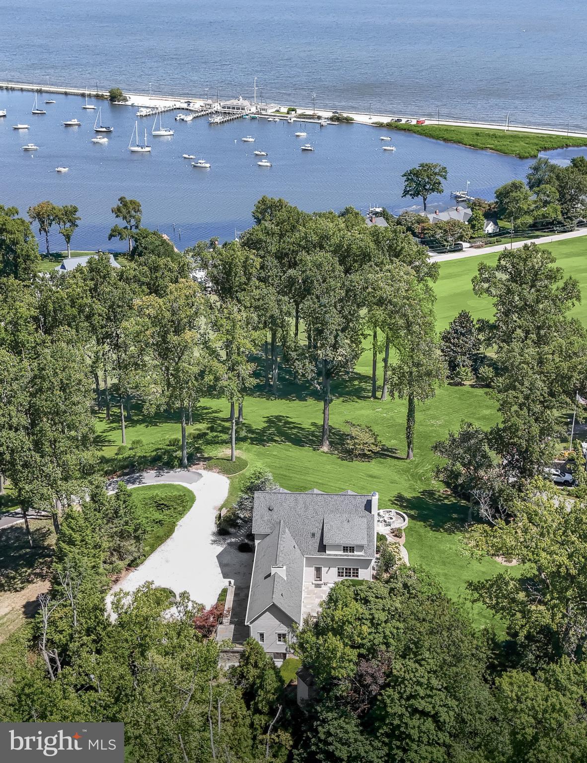 GIBSON ISLAND - Residential