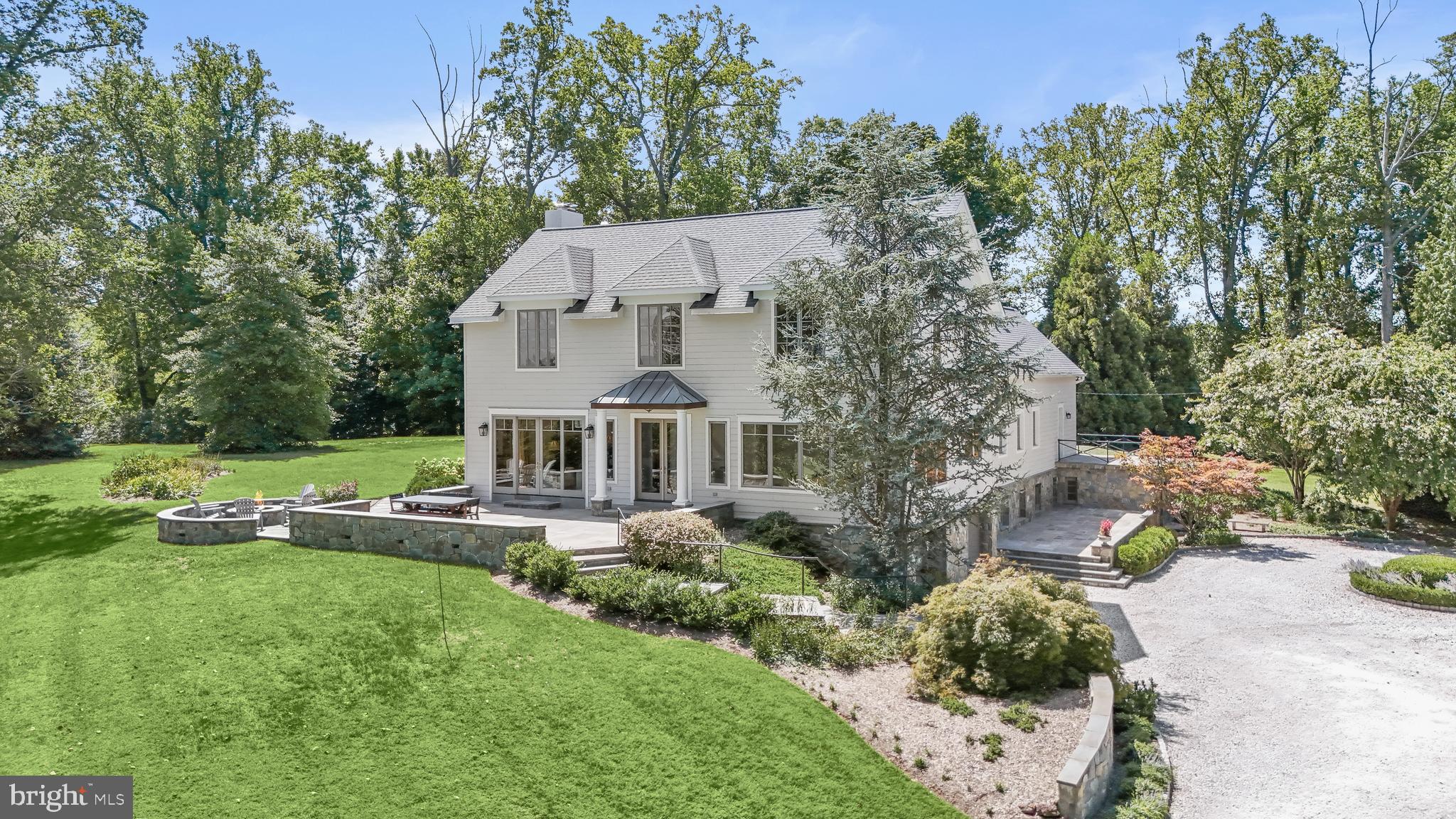 GIBSON ISLAND - Residential