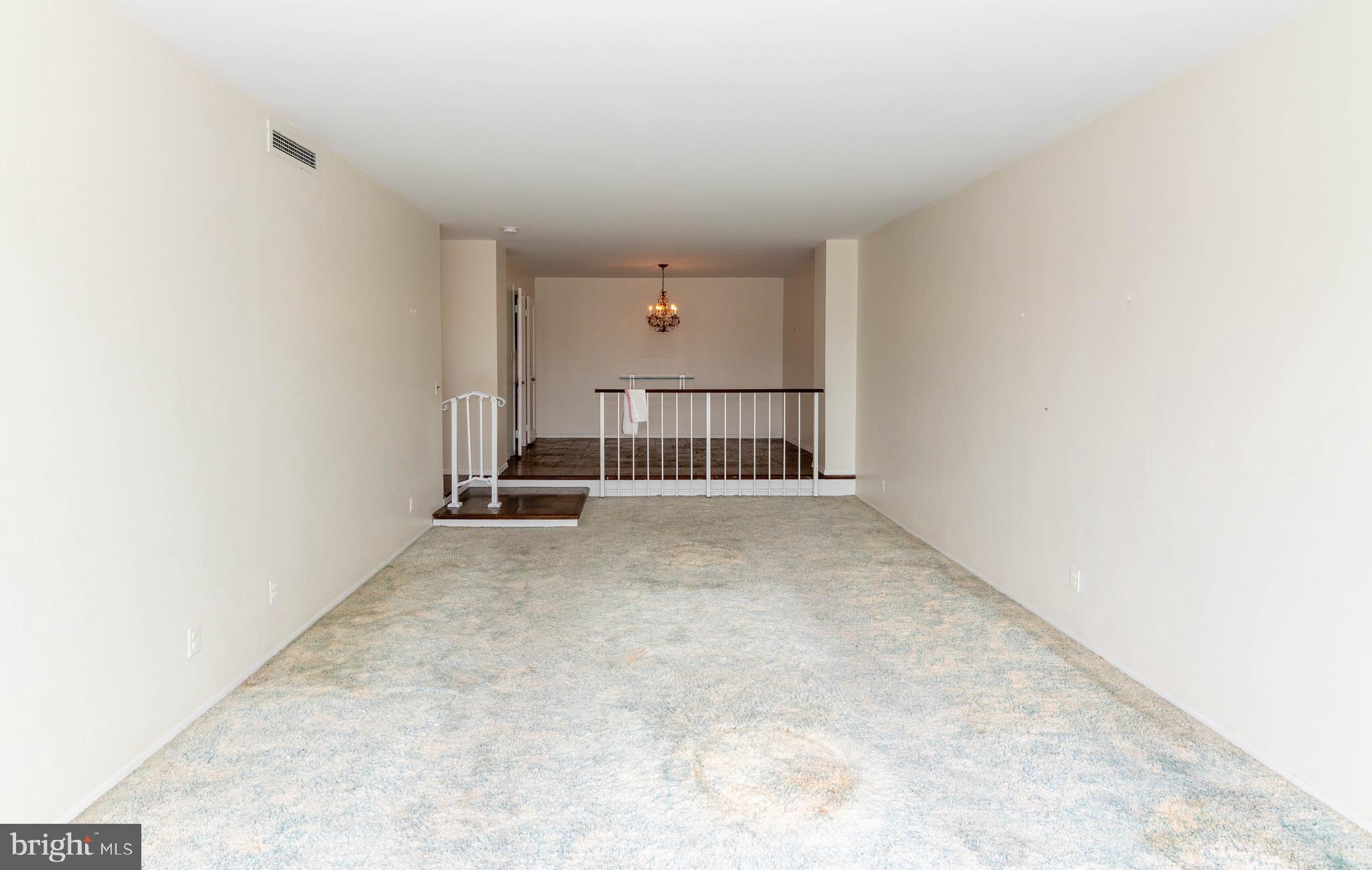 ARLINGTON - Residential