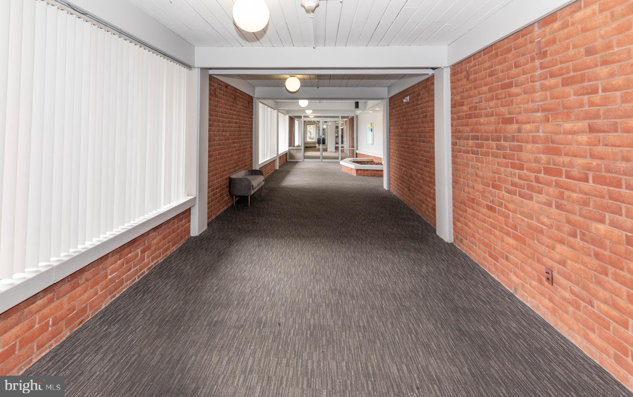 ARLINGTON - Residential