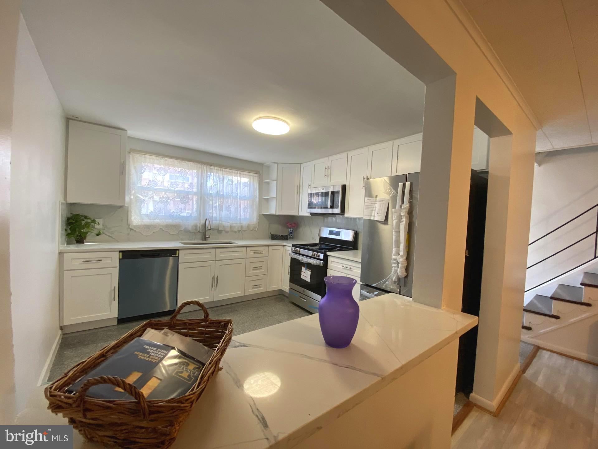 RAVENWOOD - Residential