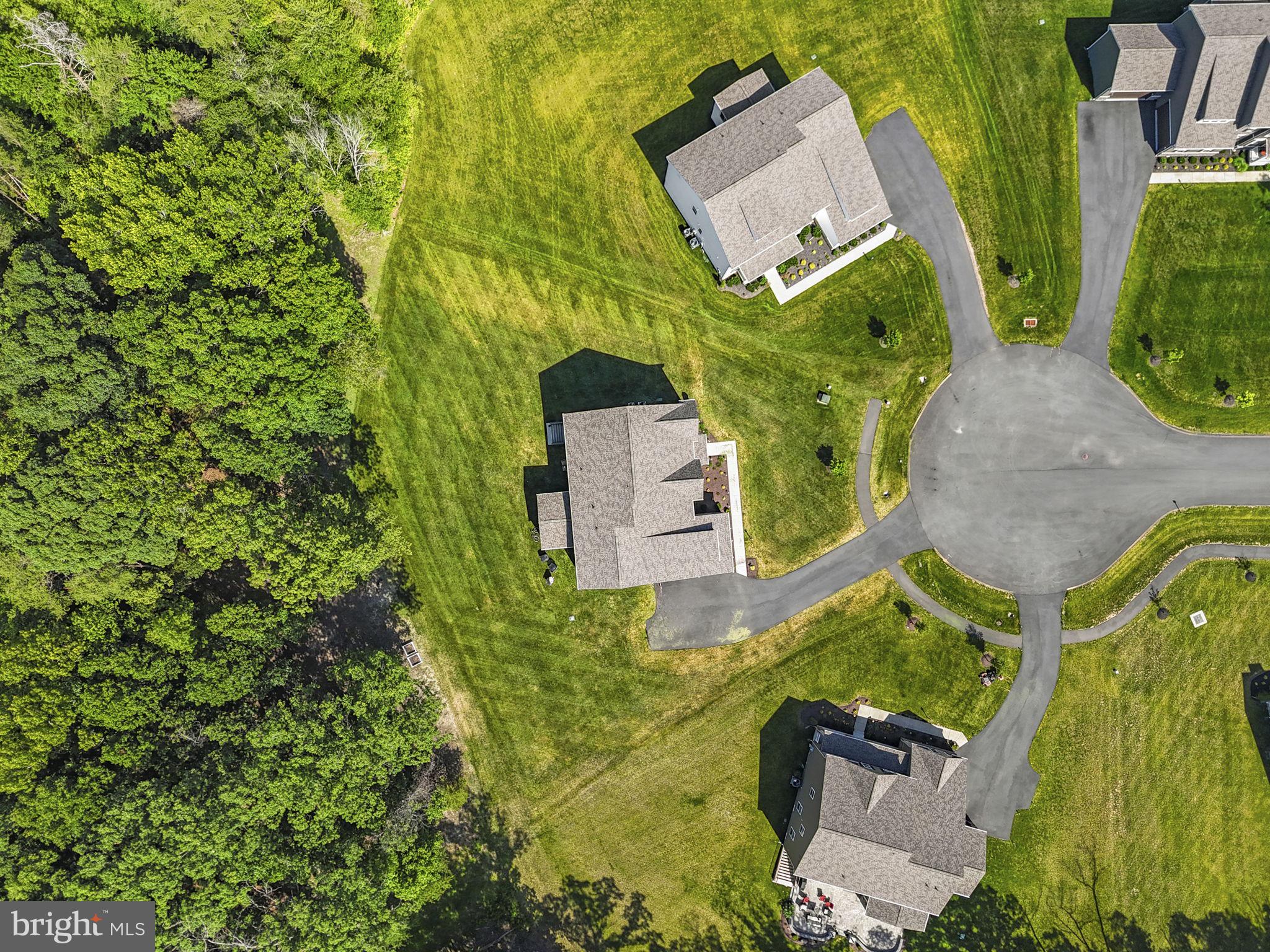 THE RESERVE AT HOLLY SPRINGS - Residential