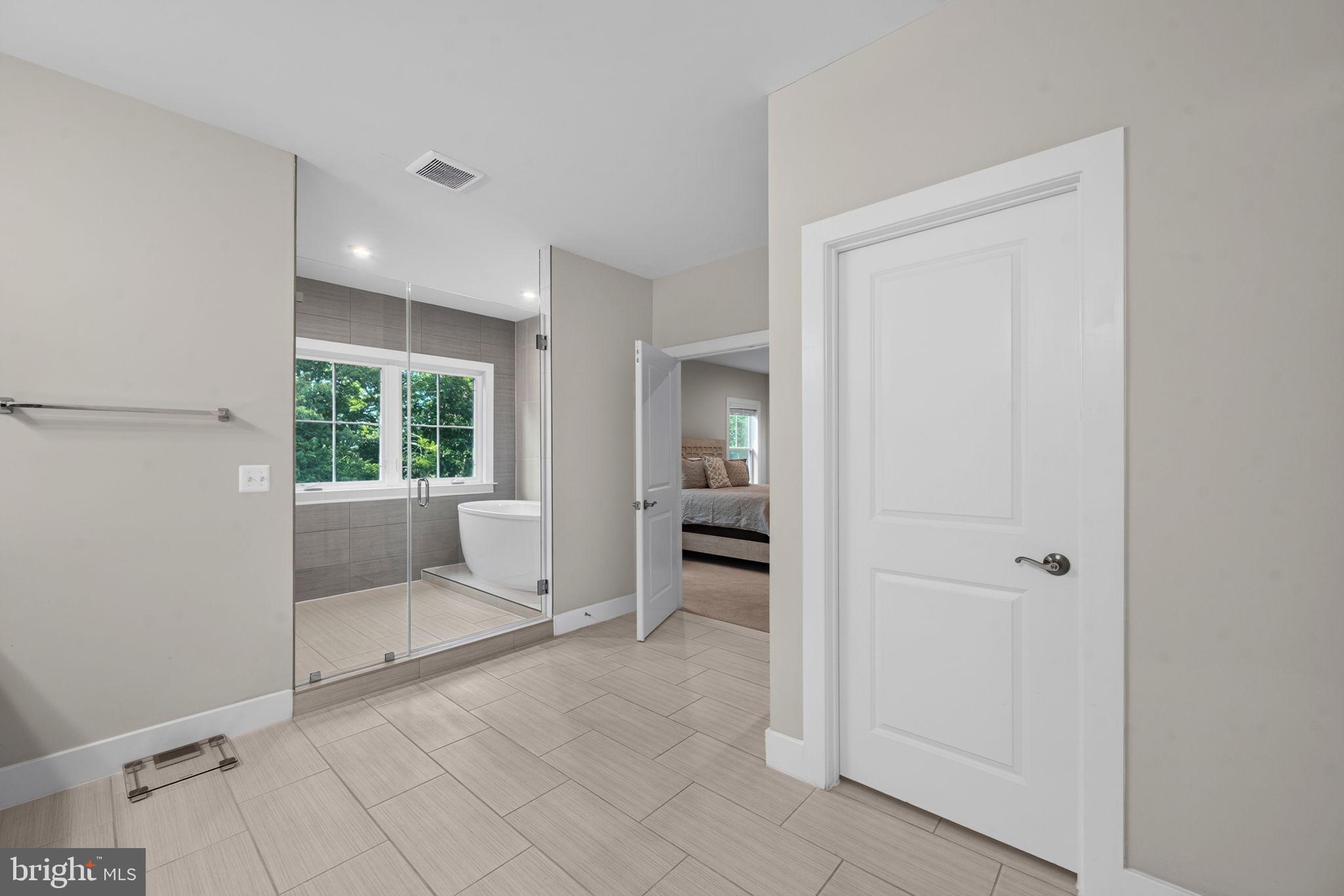 THE RESERVE AT HOLLY SPRINGS - Residential
