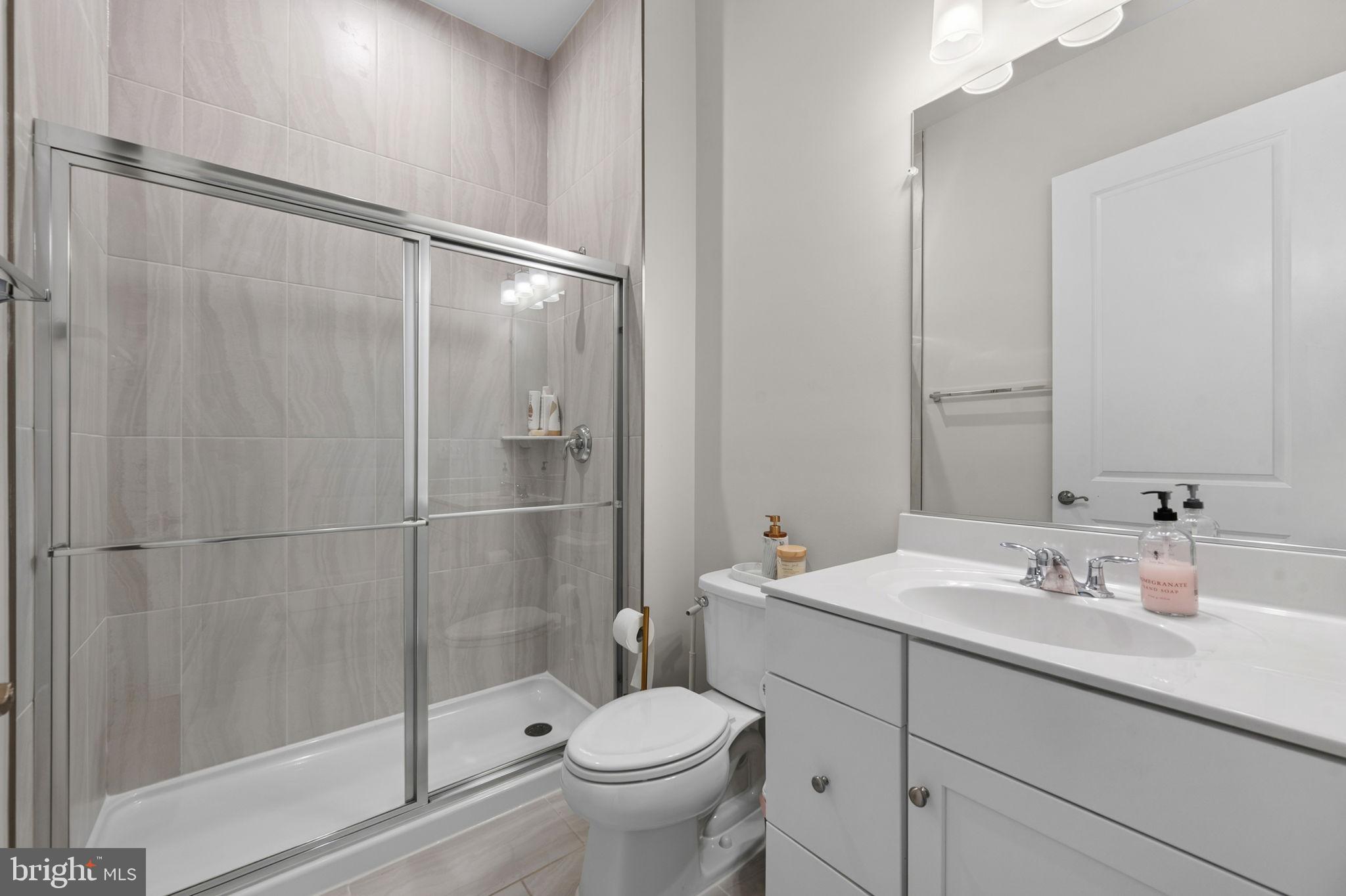 THE RESERVE AT HOLLY SPRINGS - Residential