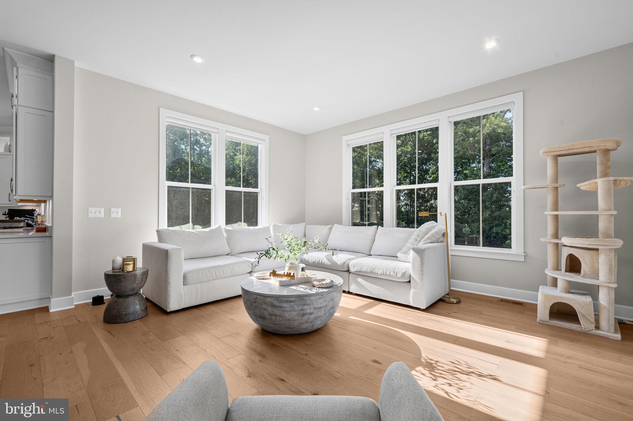THE RESERVE AT HOLLY SPRINGS - Residential