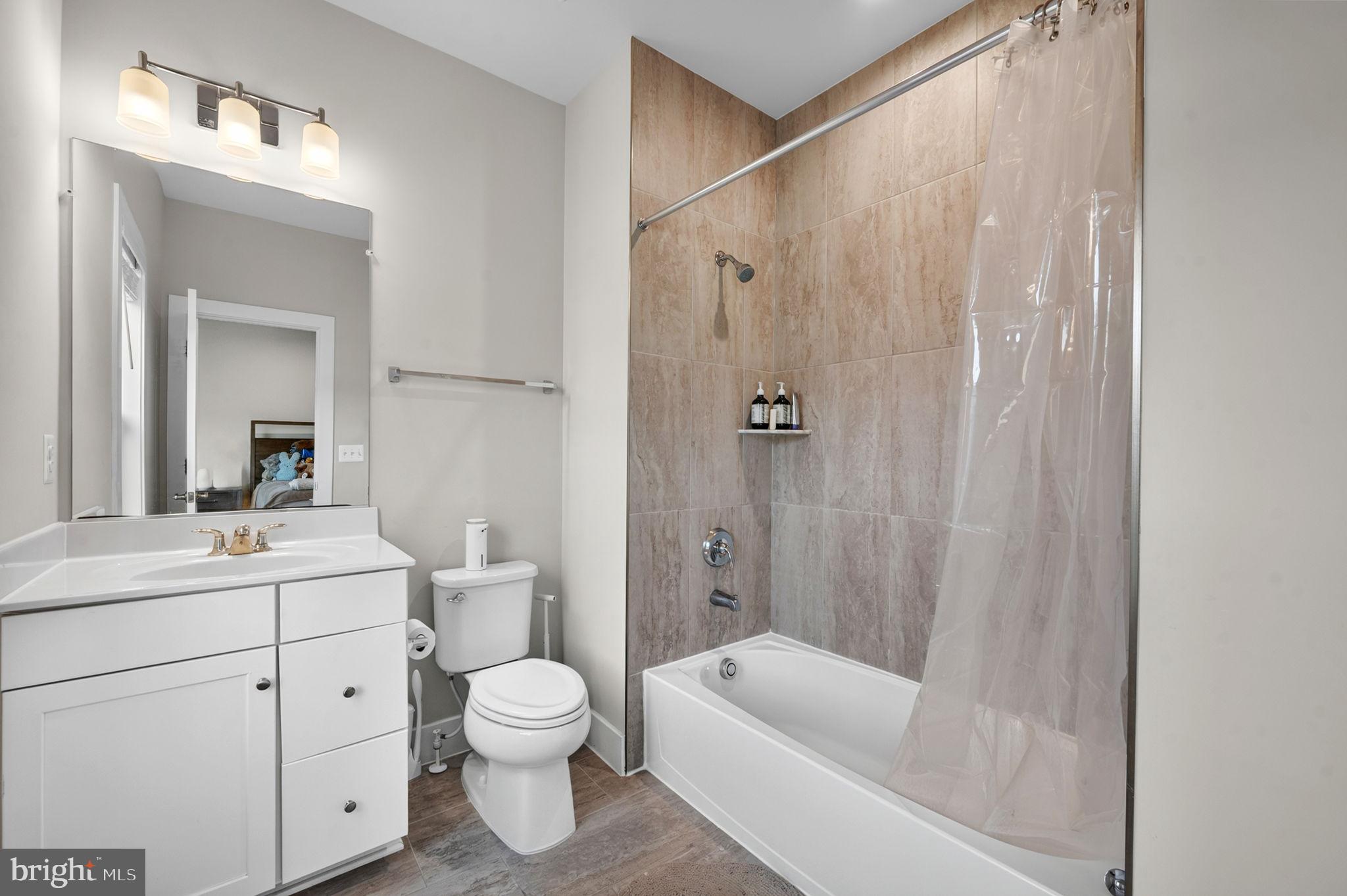 THE RESERVE AT HOLLY SPRINGS - Residential