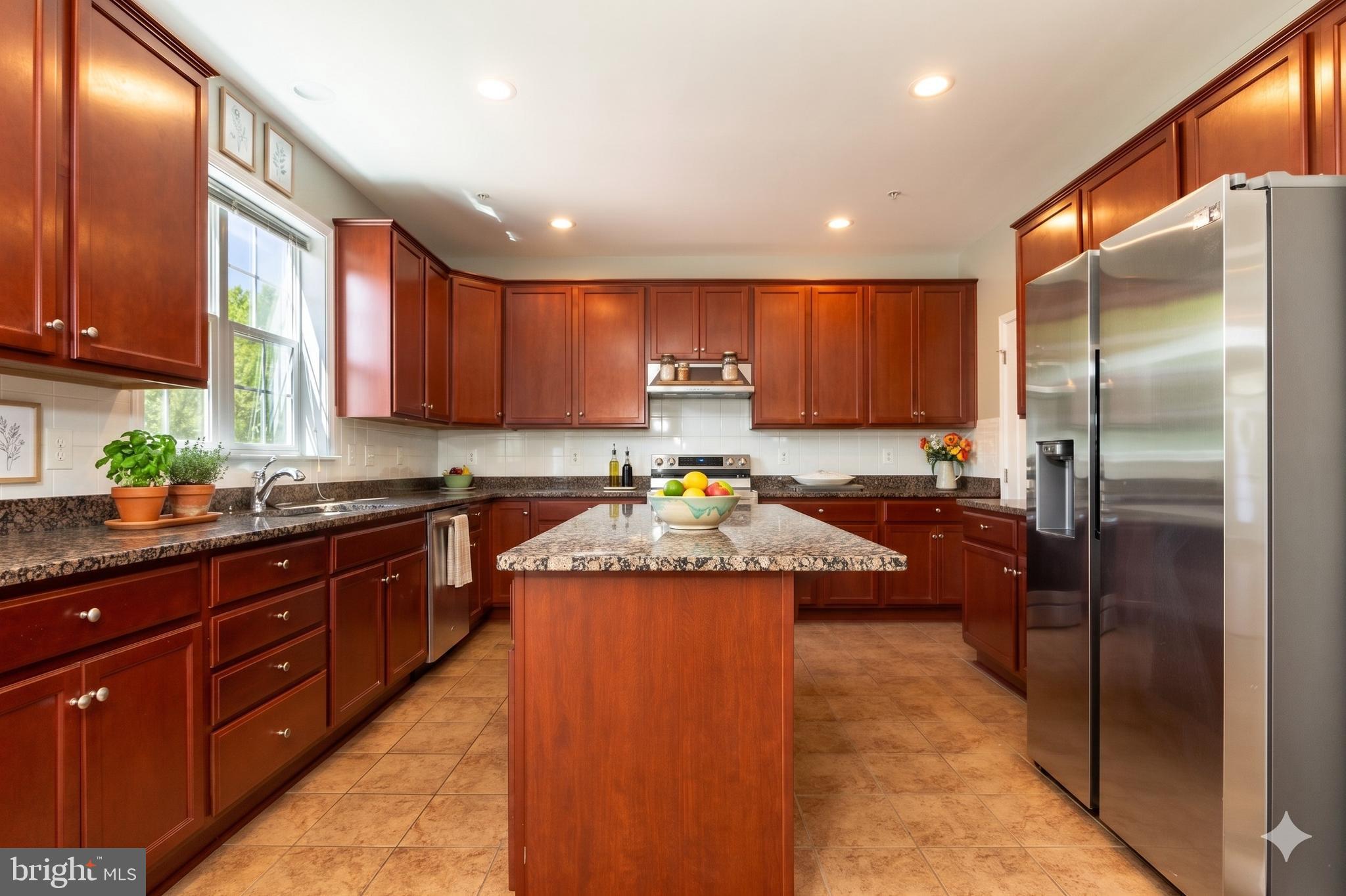NORTHERN ESTATES - Residential