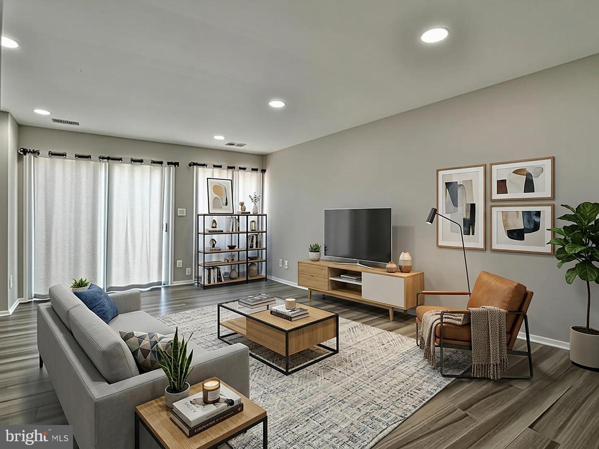 CLUBSIDE - Residential