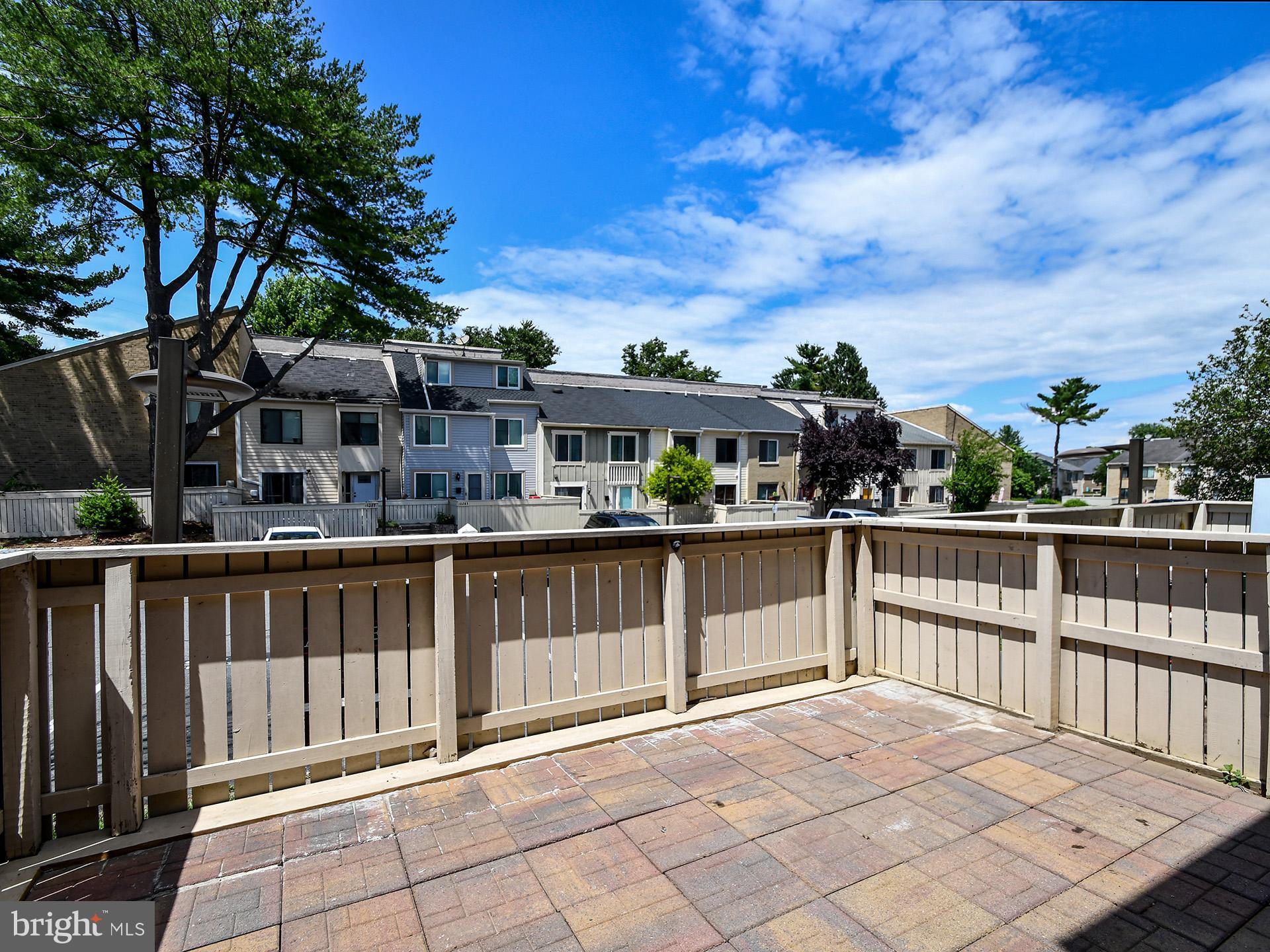 CLUBSIDE - Residential
