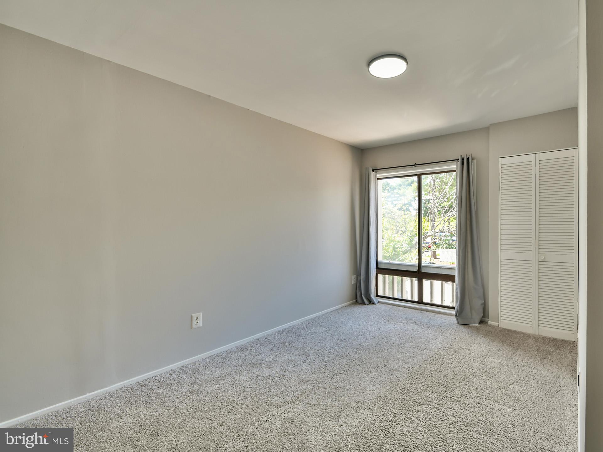 CLUBSIDE - Residential
