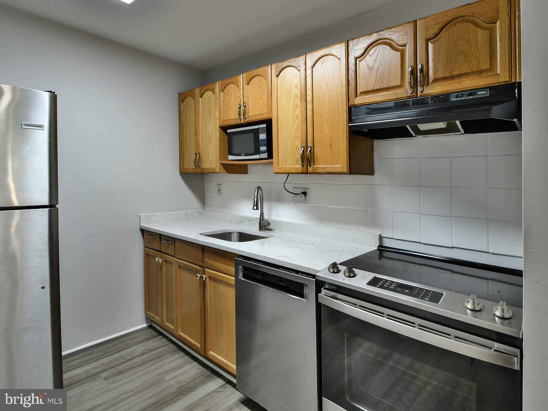 CLUBSIDE - Residential