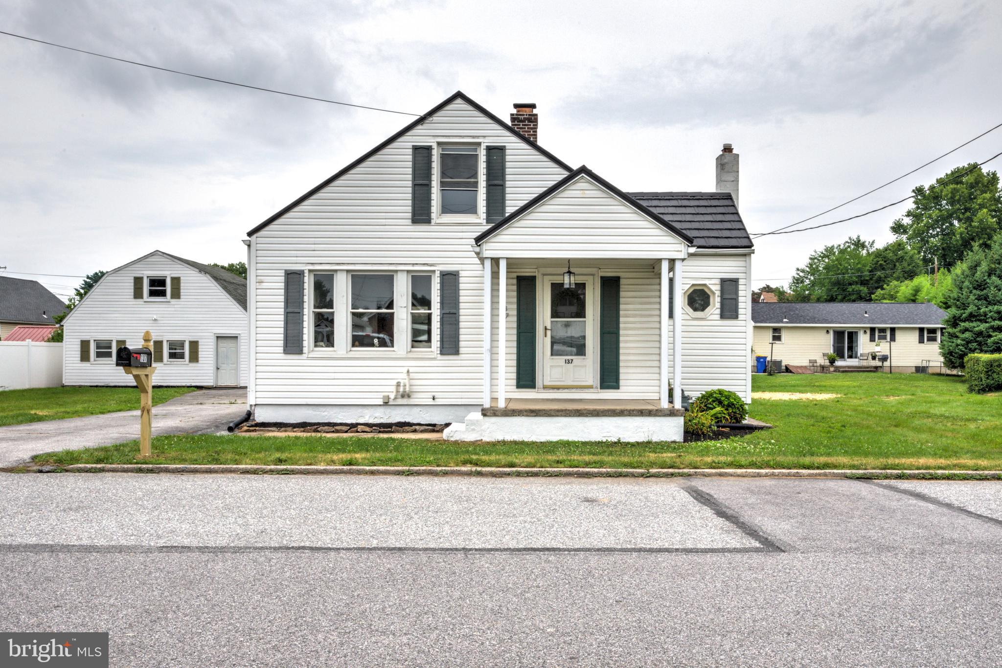 MANCHESTER TWP - Residential