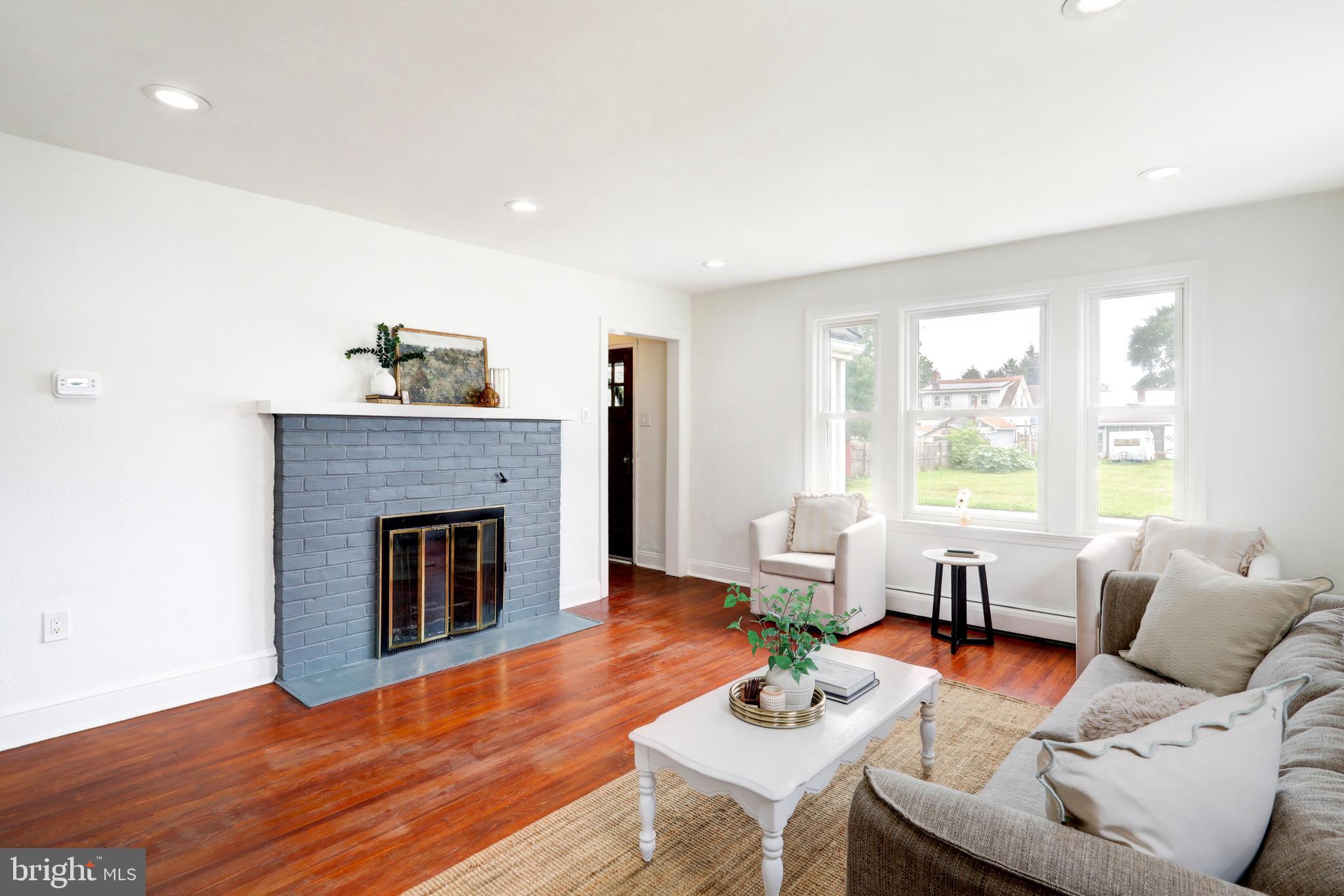 MANCHESTER TWP - Residential