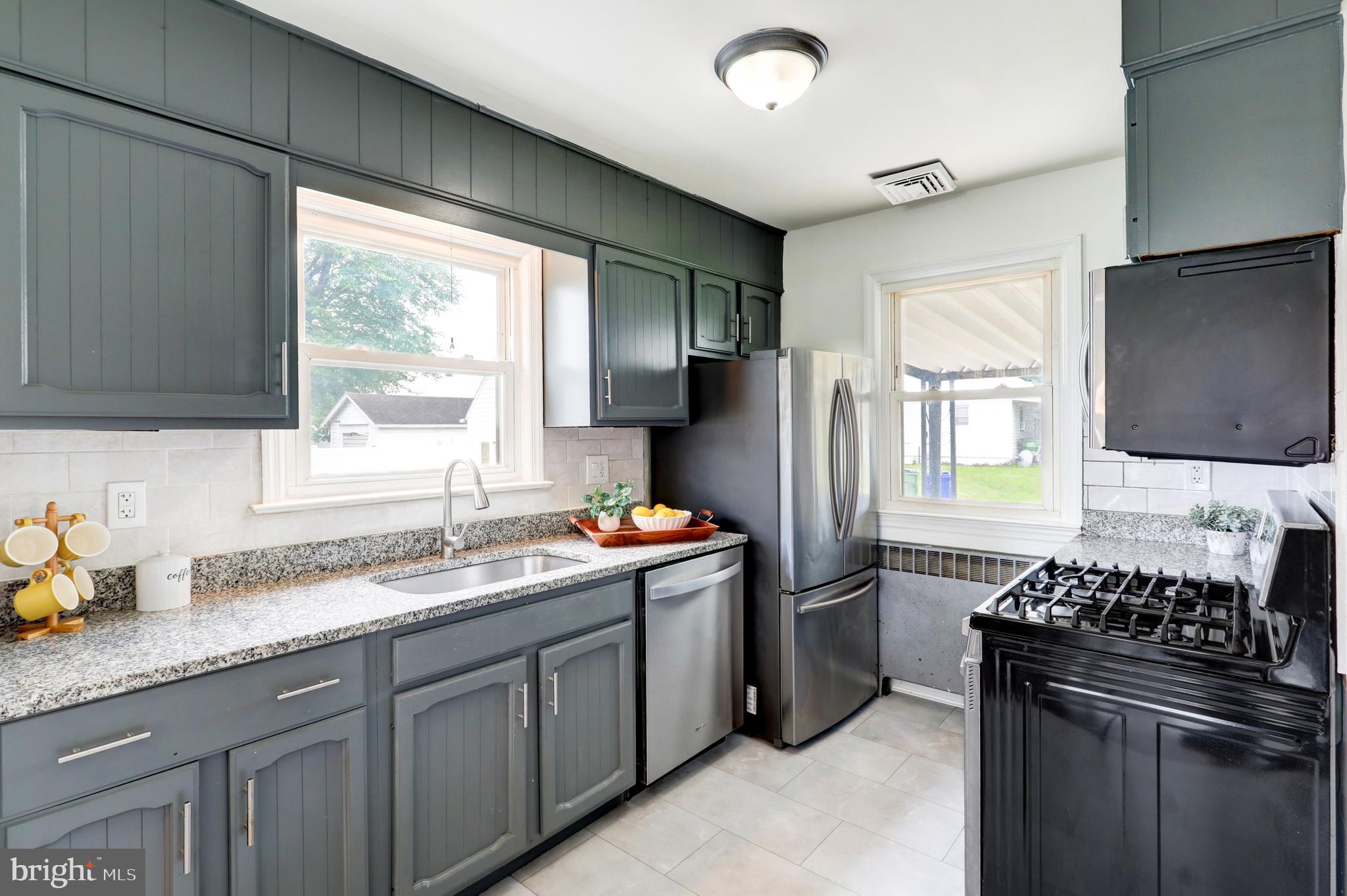 MANCHESTER TWP - Residential