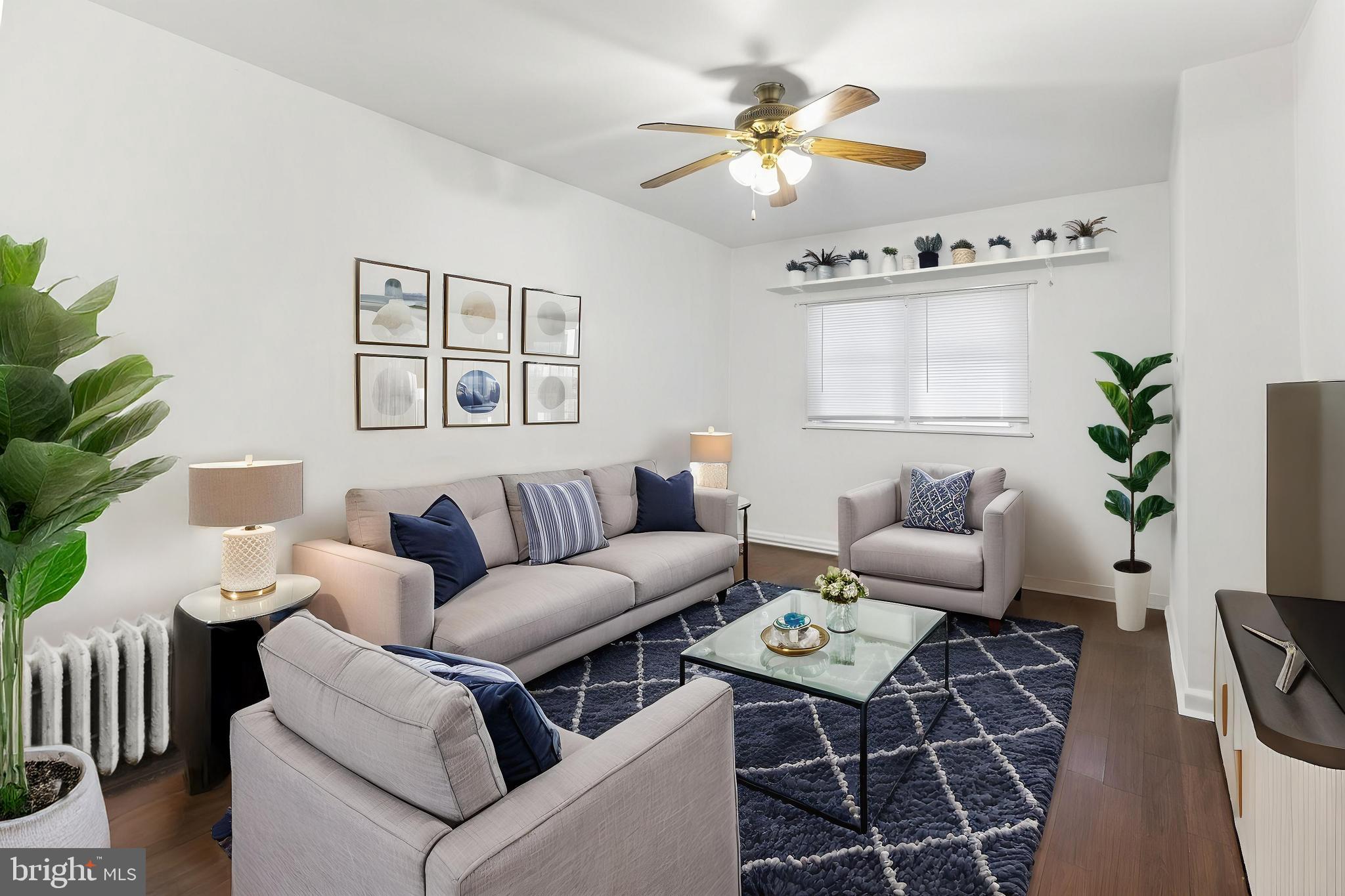 PORT RICHMOND - Residential Lease