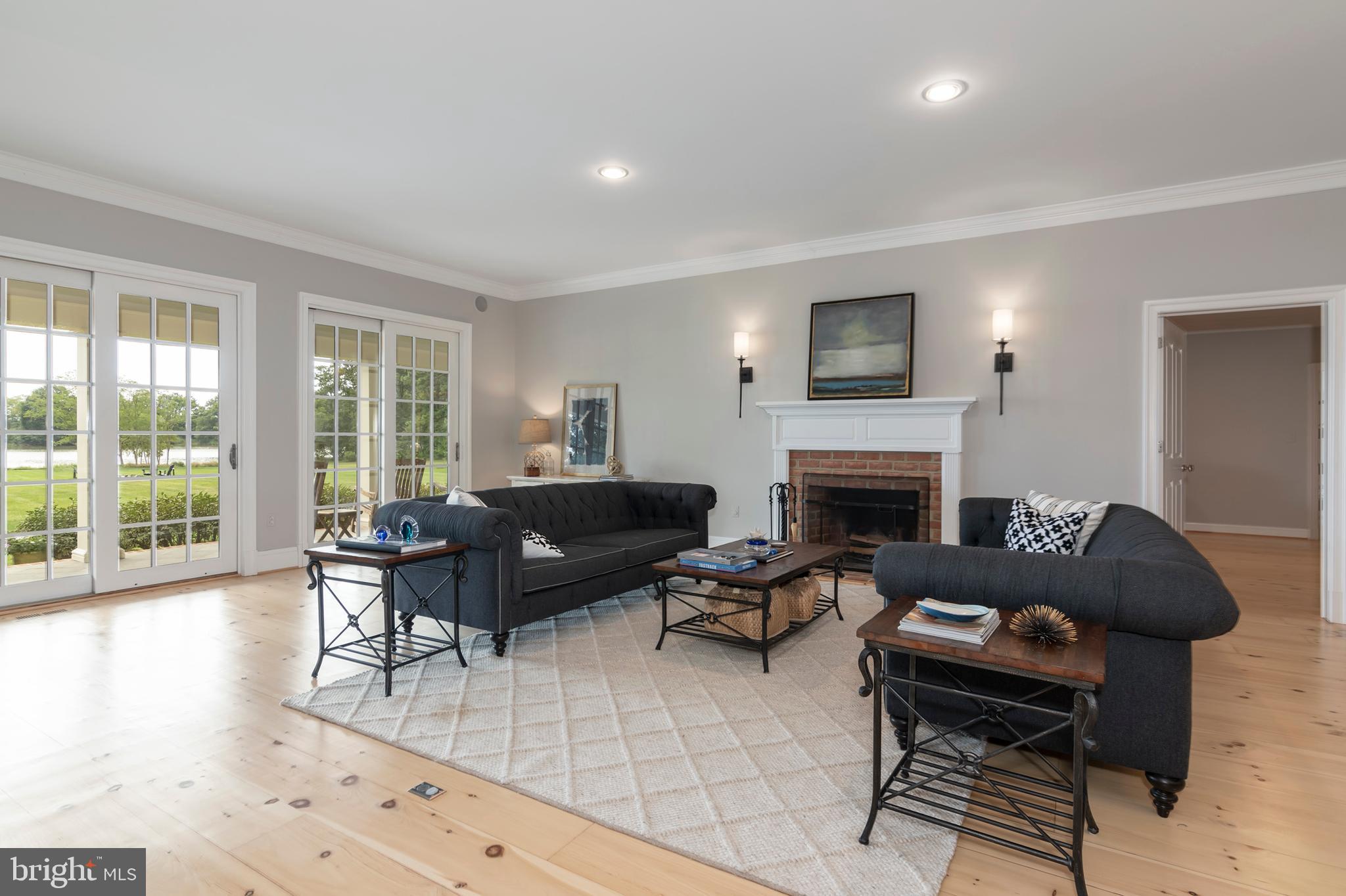 EASTON - Residential