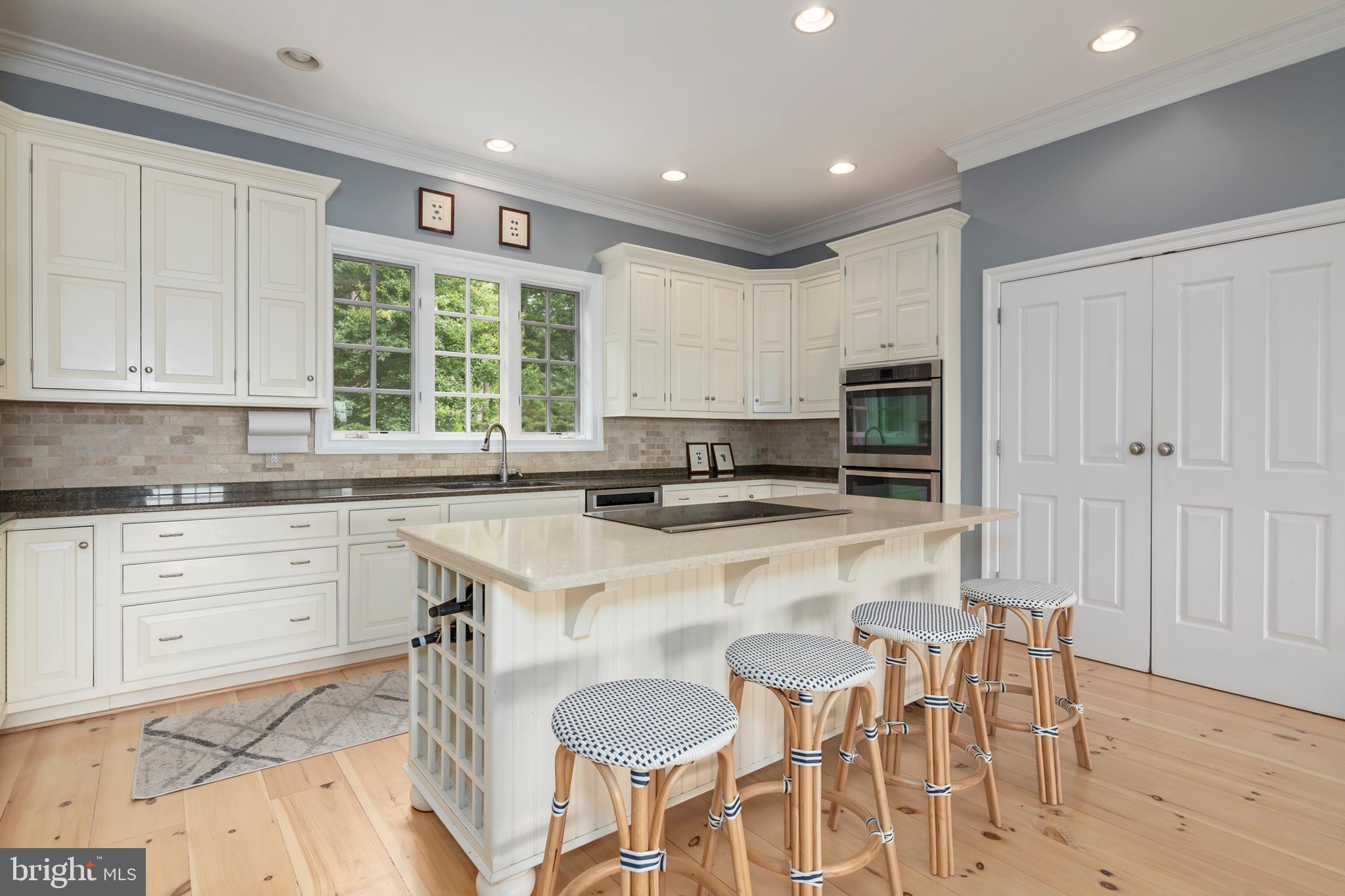 EASTON - Residential