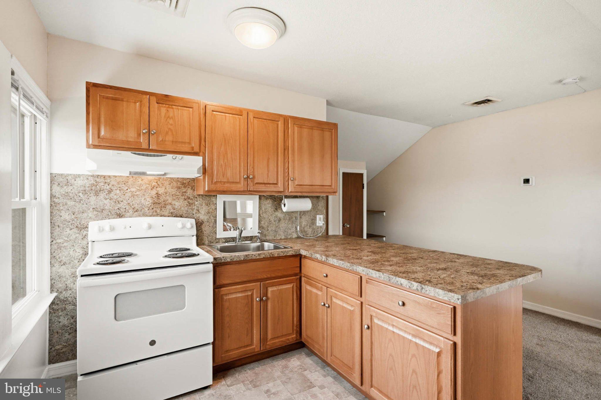 WINDSOR MILL - Residential