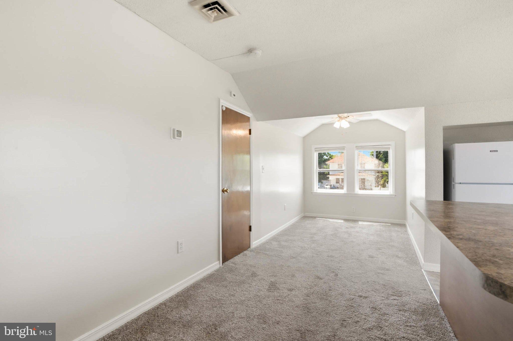 WINDSOR MILL - Residential
