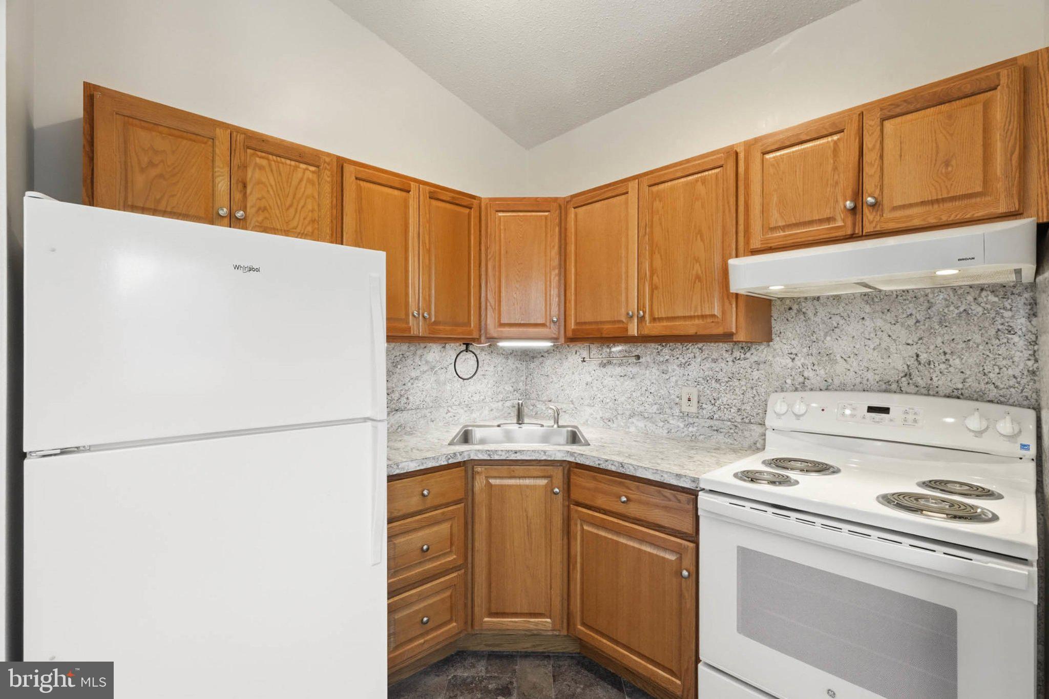WINDSOR MILL - Residential