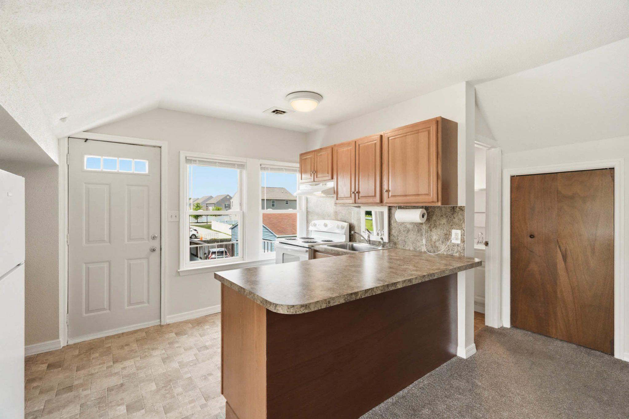 WINDSOR MILL - Residential