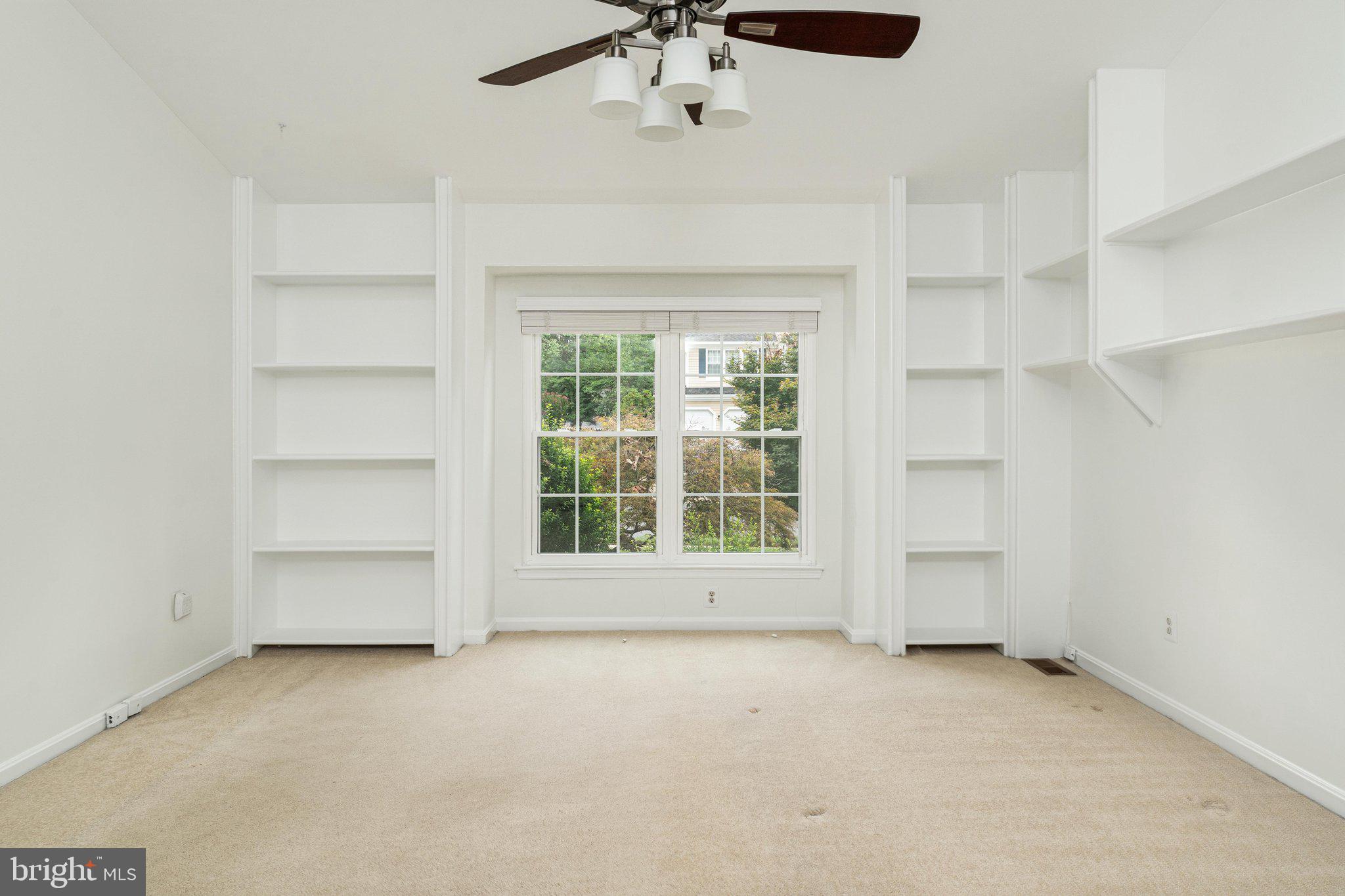 SPRING LAKE ESTATES WEST - Residential