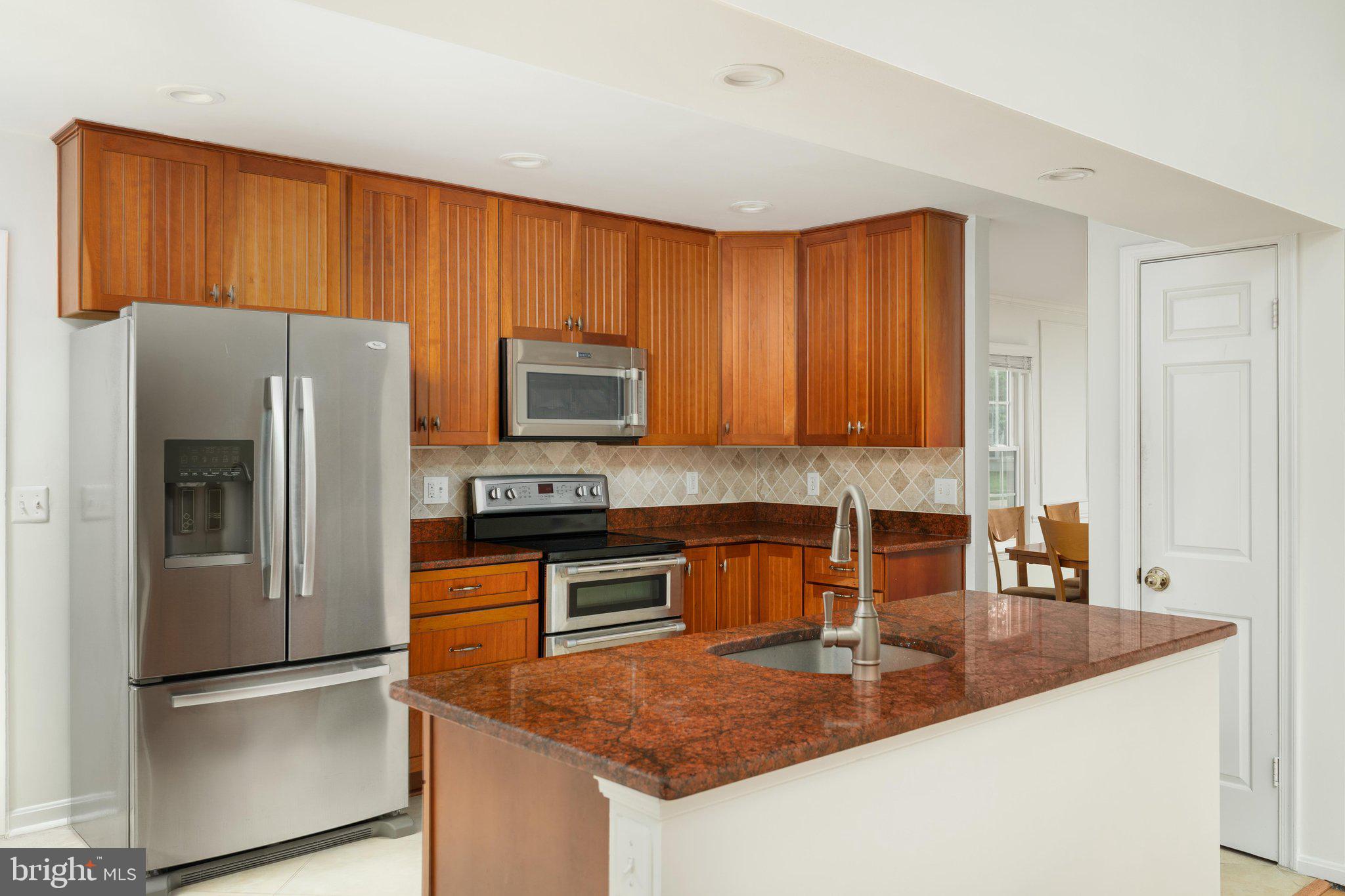 SPRING LAKE ESTATES WEST - Residential