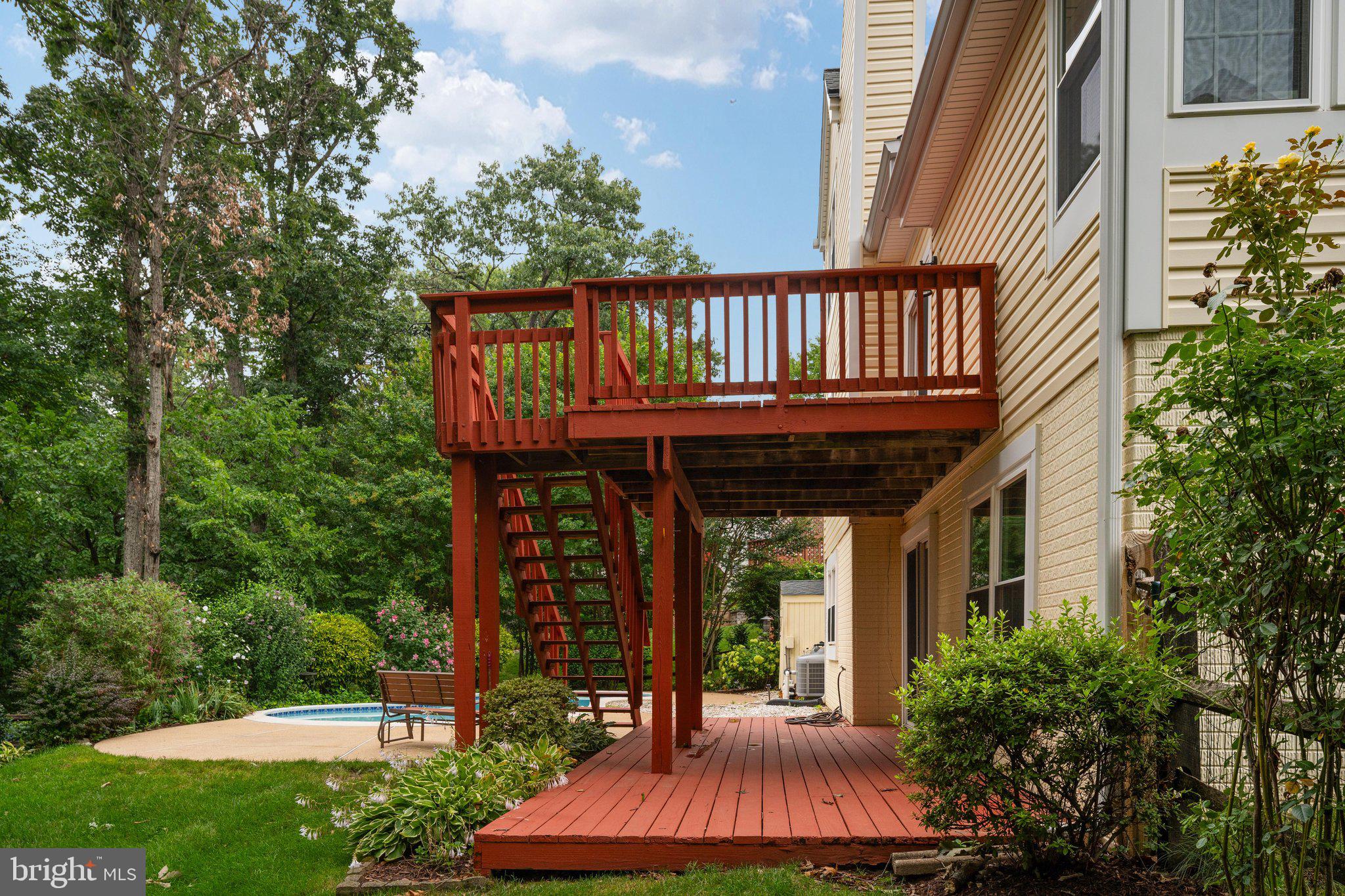 SPRING LAKE ESTATES WEST - Residential