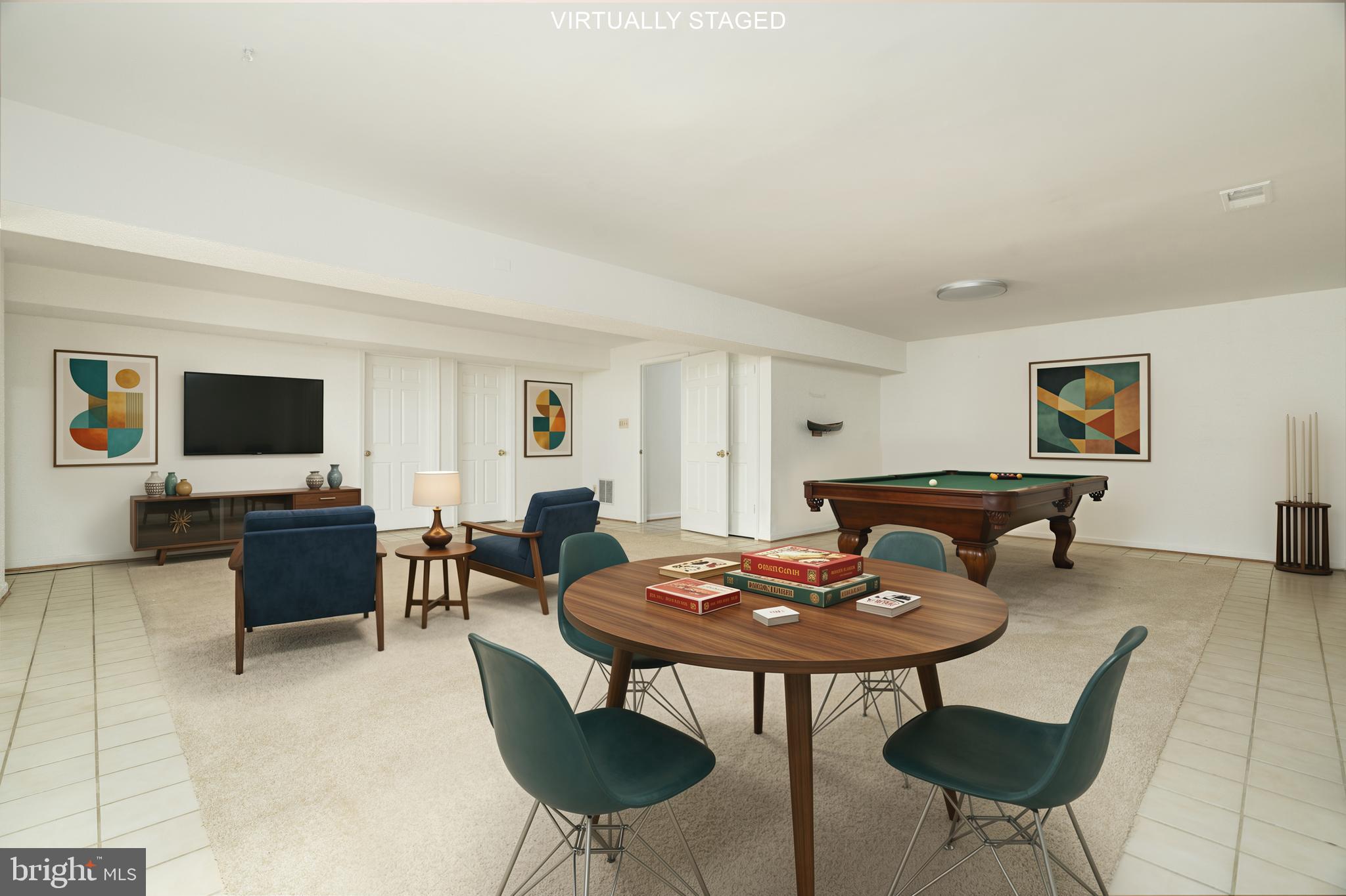 SPRING LAKE ESTATES WEST - Residential